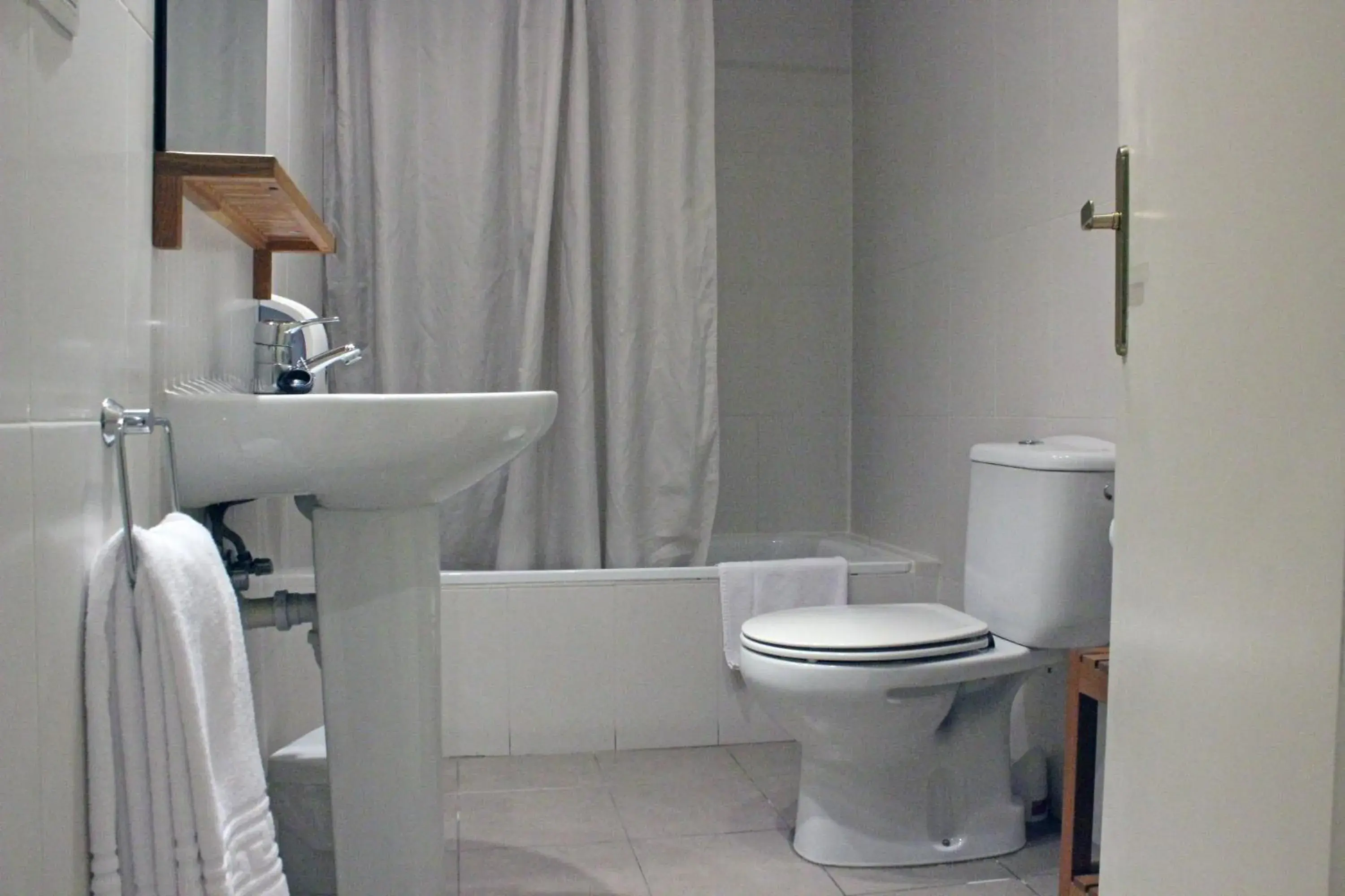 Twin Room in Puerta De España Twin Room in Puerta De España