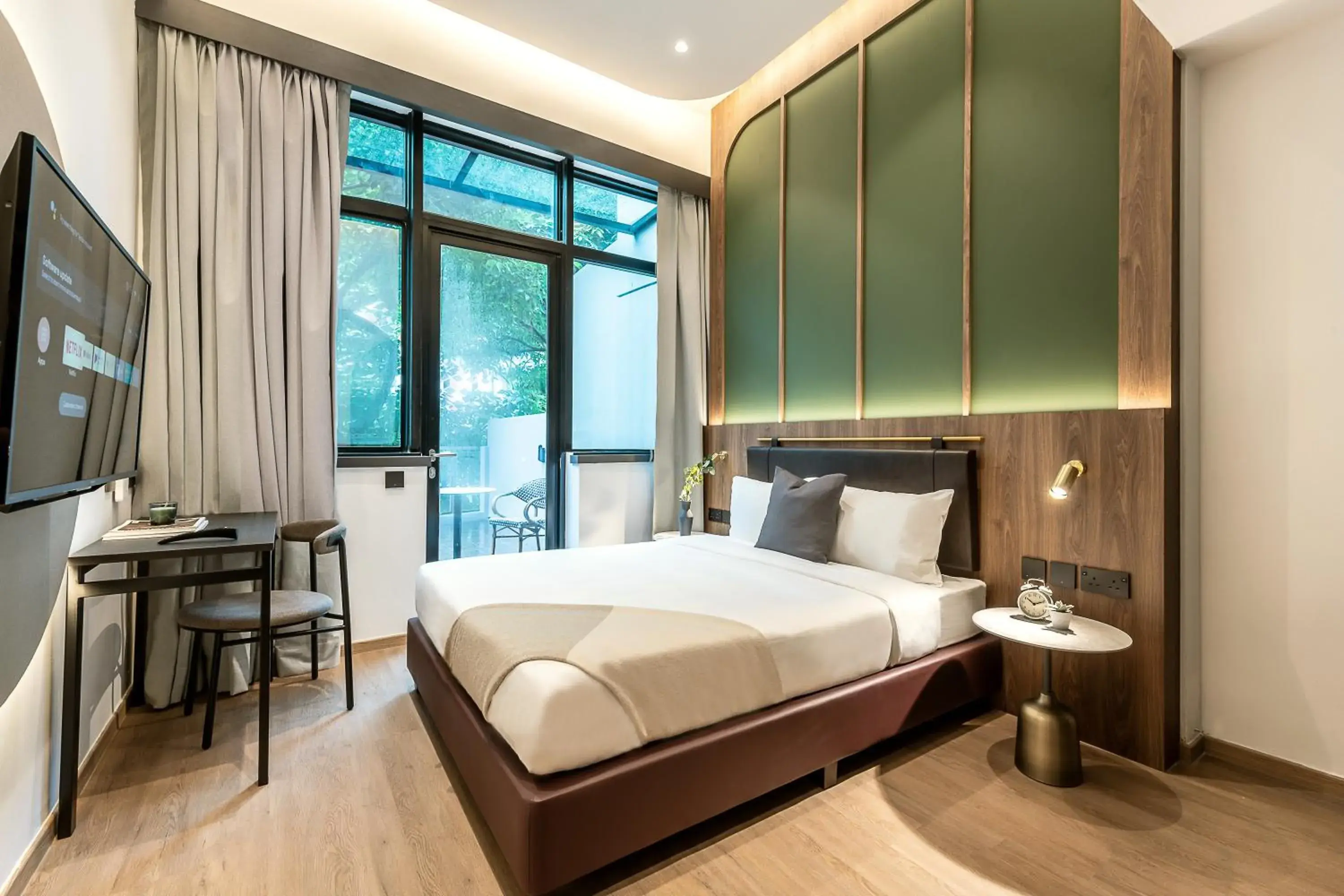 Queen Room with Balcony in Owen House by Habyt Queen Room with Balcony in Owen House by Habyt