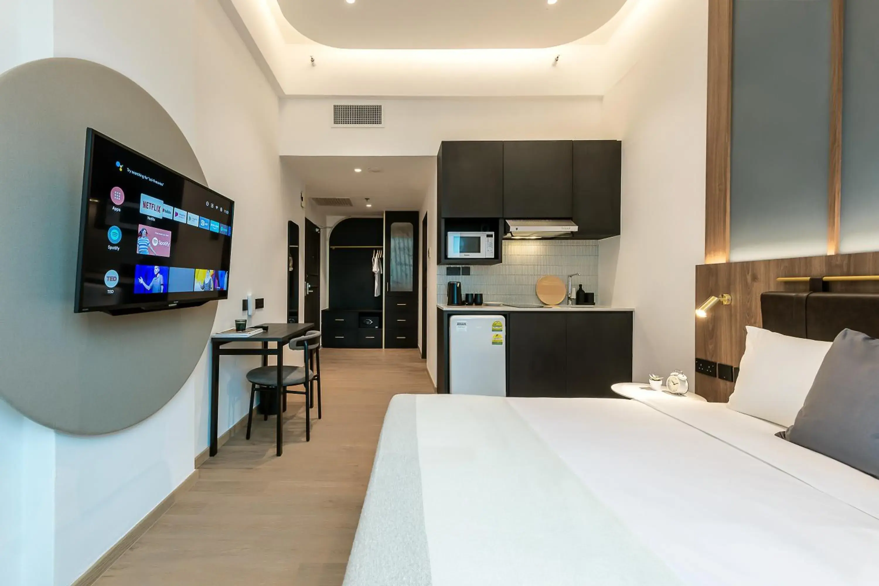 Studio with Balcony in Owen House by Habyt Studio with Balcony in Owen House by Habyt