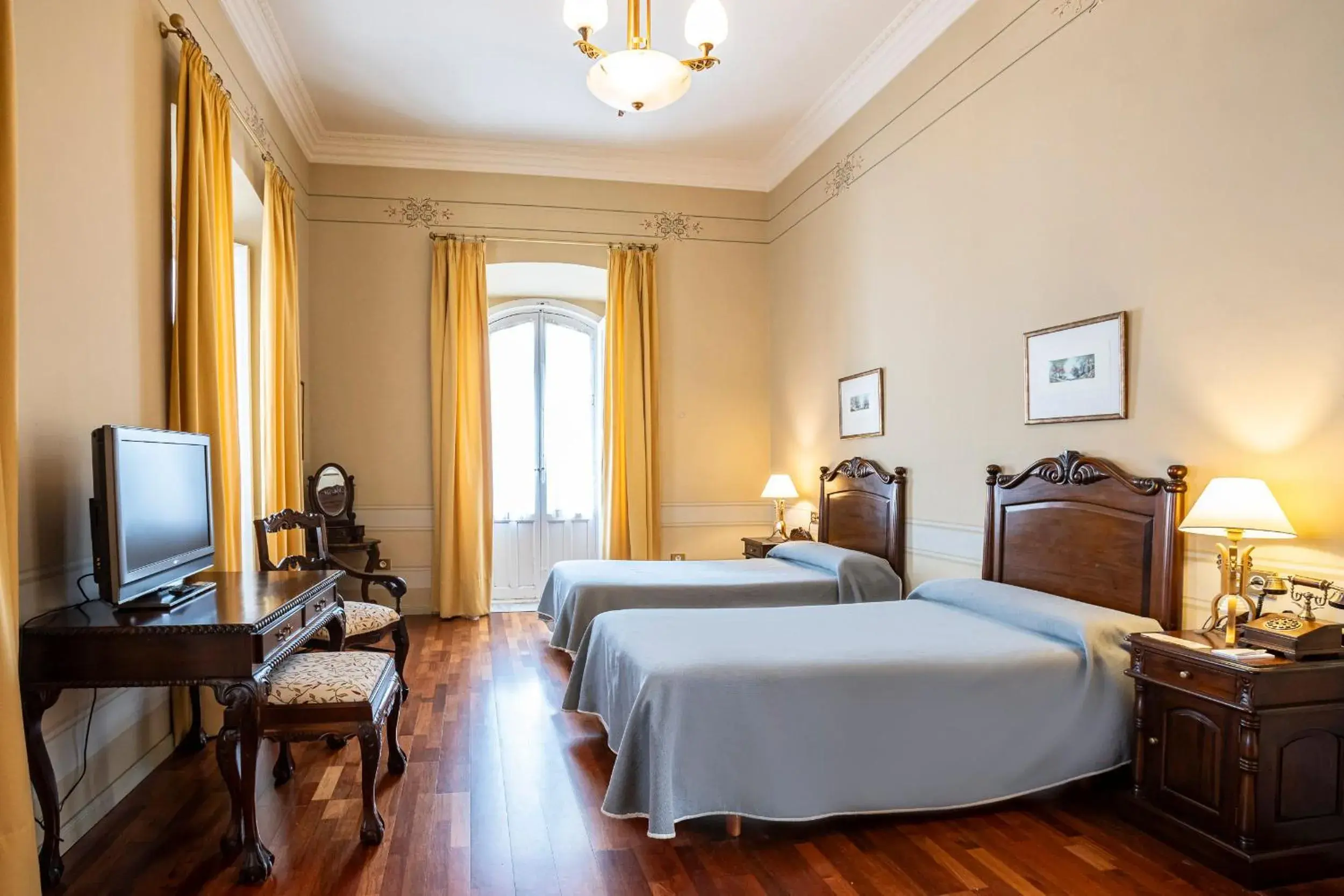 Superior Double Room - single occupancy in Hotel Mirador de Llerena Superior Double Room - single occupancy in Hotel Mirador de Llerena