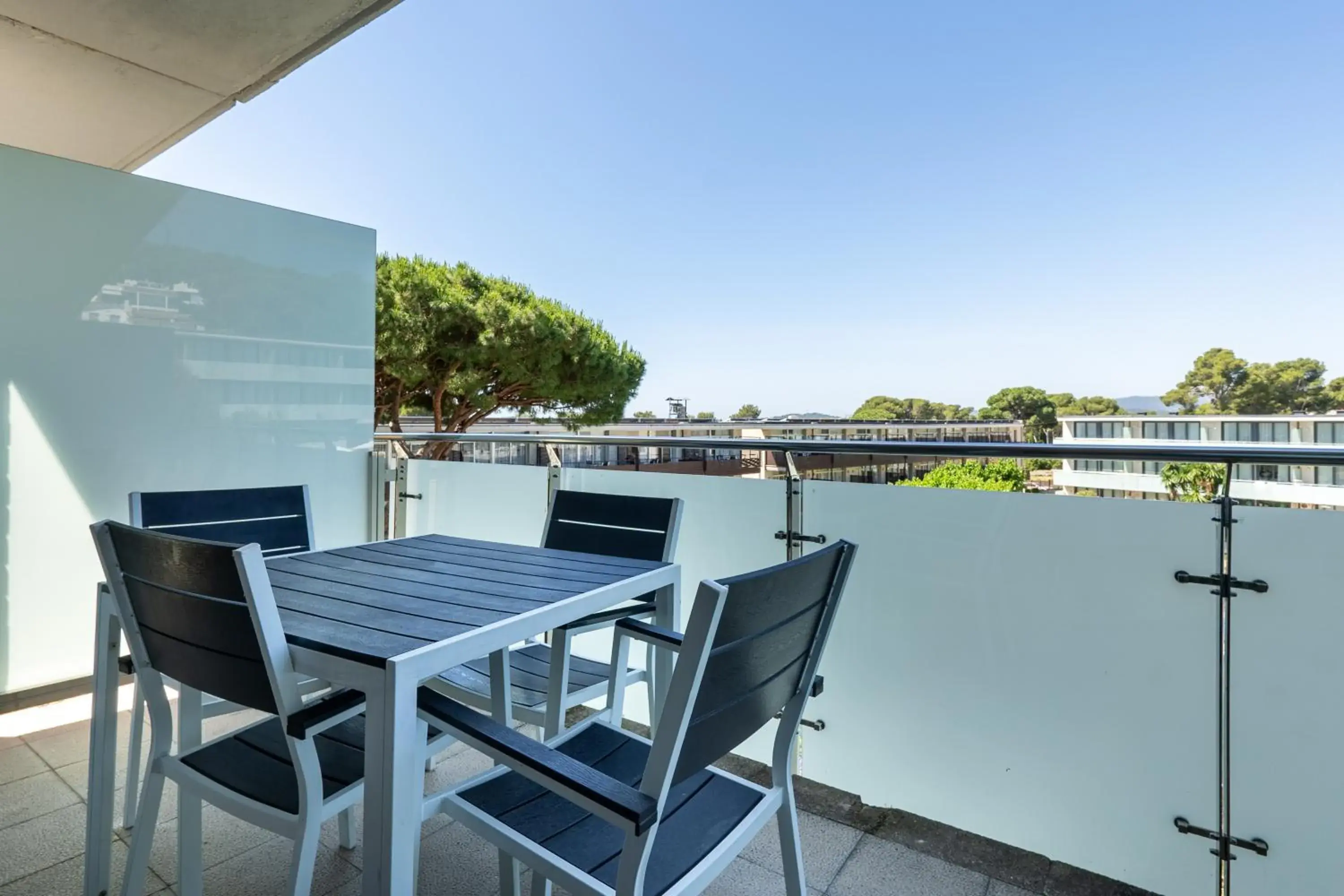 Two-Bedroom Apartment in Aparthotel Comtat Sant Jordi Two-Bedroom Apartment in Aparthotel Comtat Sant Jordi