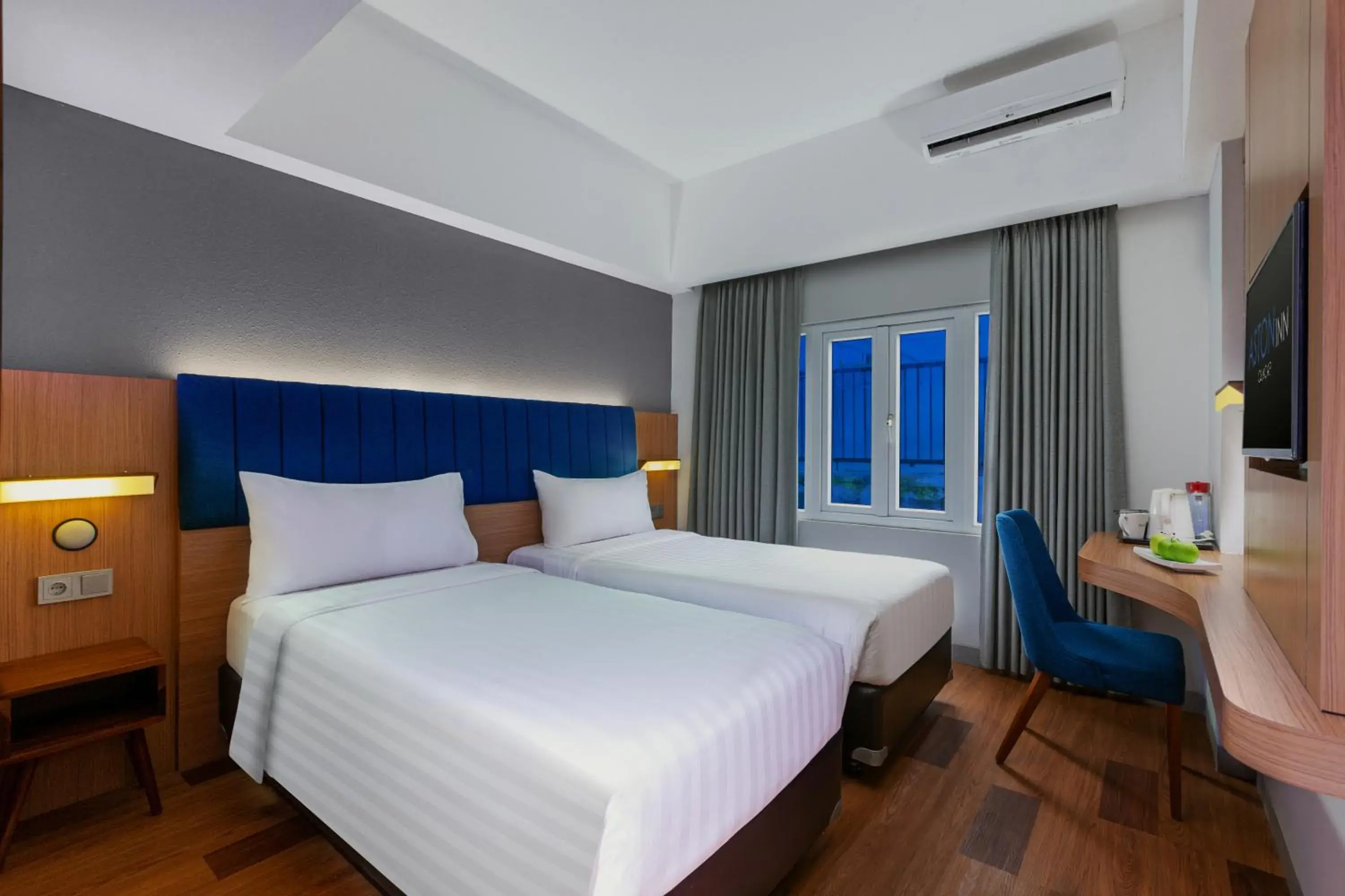 Superior Twin Room in Aston Inn Cilacap Superior Twin Room in Aston Inn Cilacap