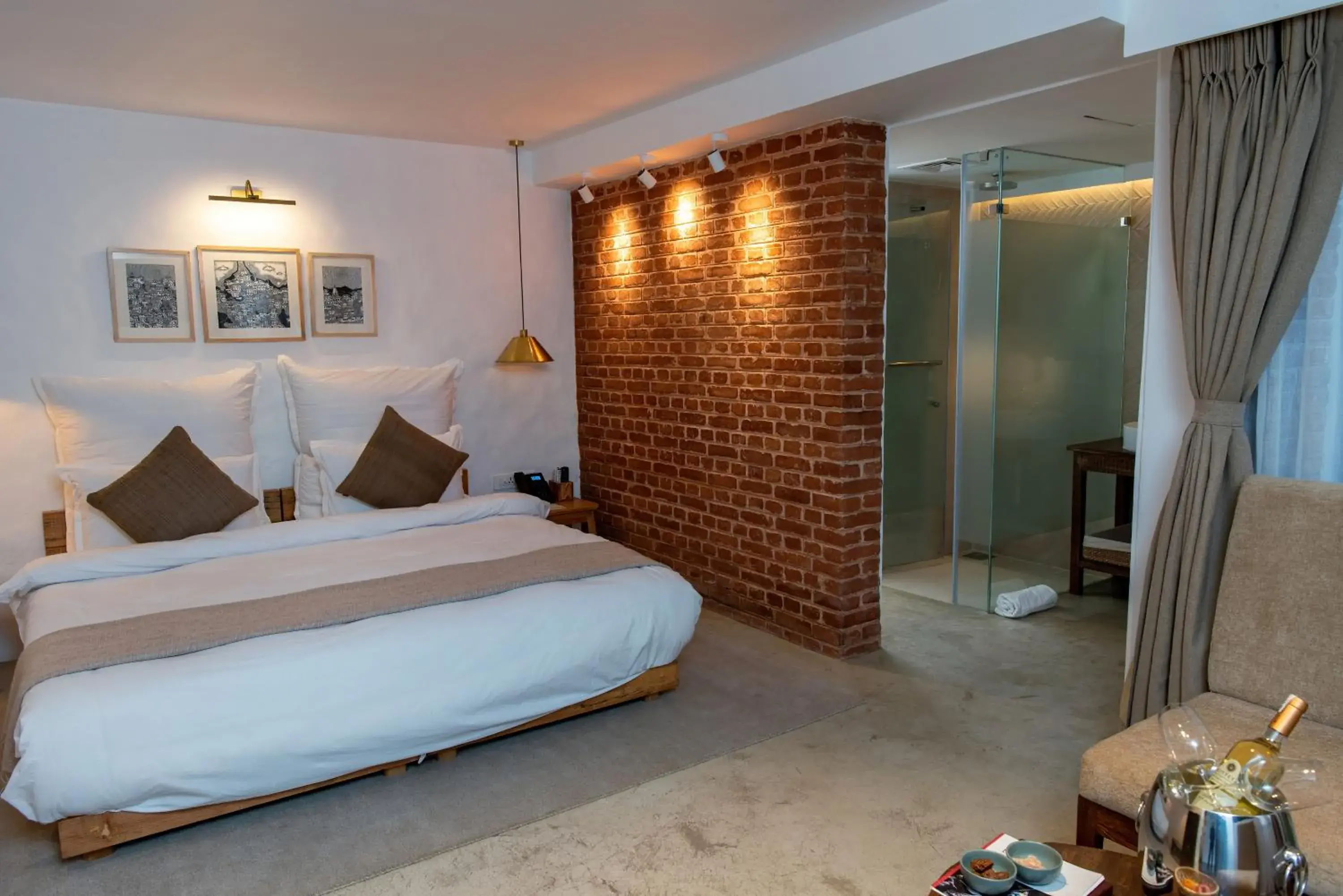 Deluxe Double Room in The Nanee - Bhaktapur Durbar Square Deluxe Double Room in The Nanee - Bhaktapur Durbar Square