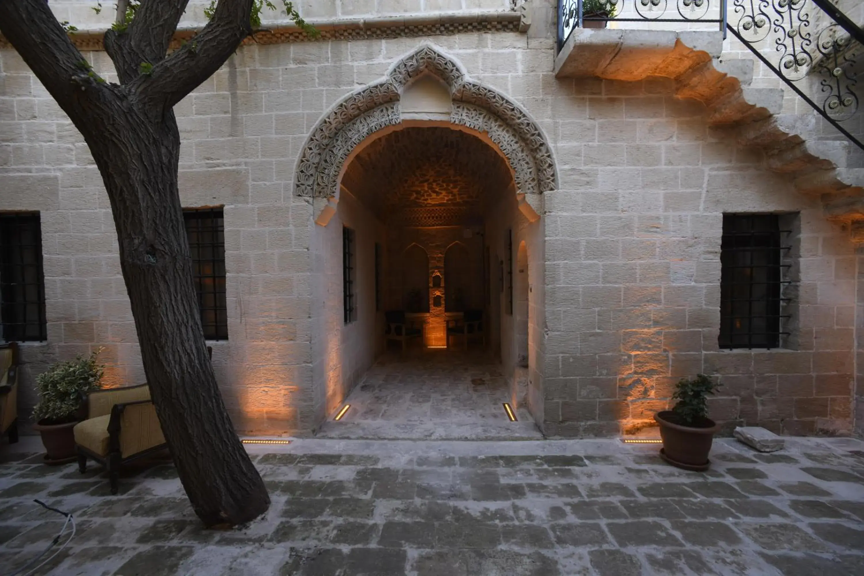 Deluxe Triple Room in Legacy Mesopotamia Hotel Deluxe Triple Room in Legacy Mesopotamia Hotel