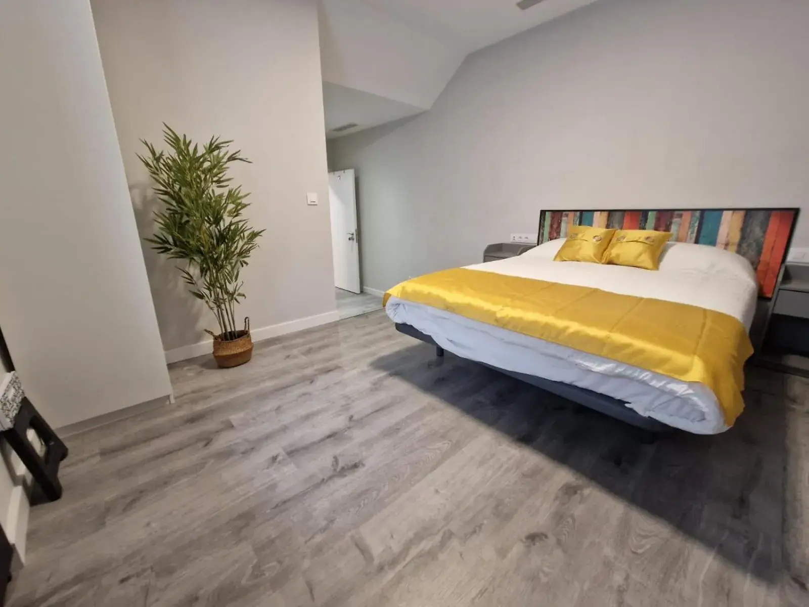 Double Room - single occupancy in Malasaña Dreams S,L Double Room - single occupancy in Malasaña Dreams S,L
