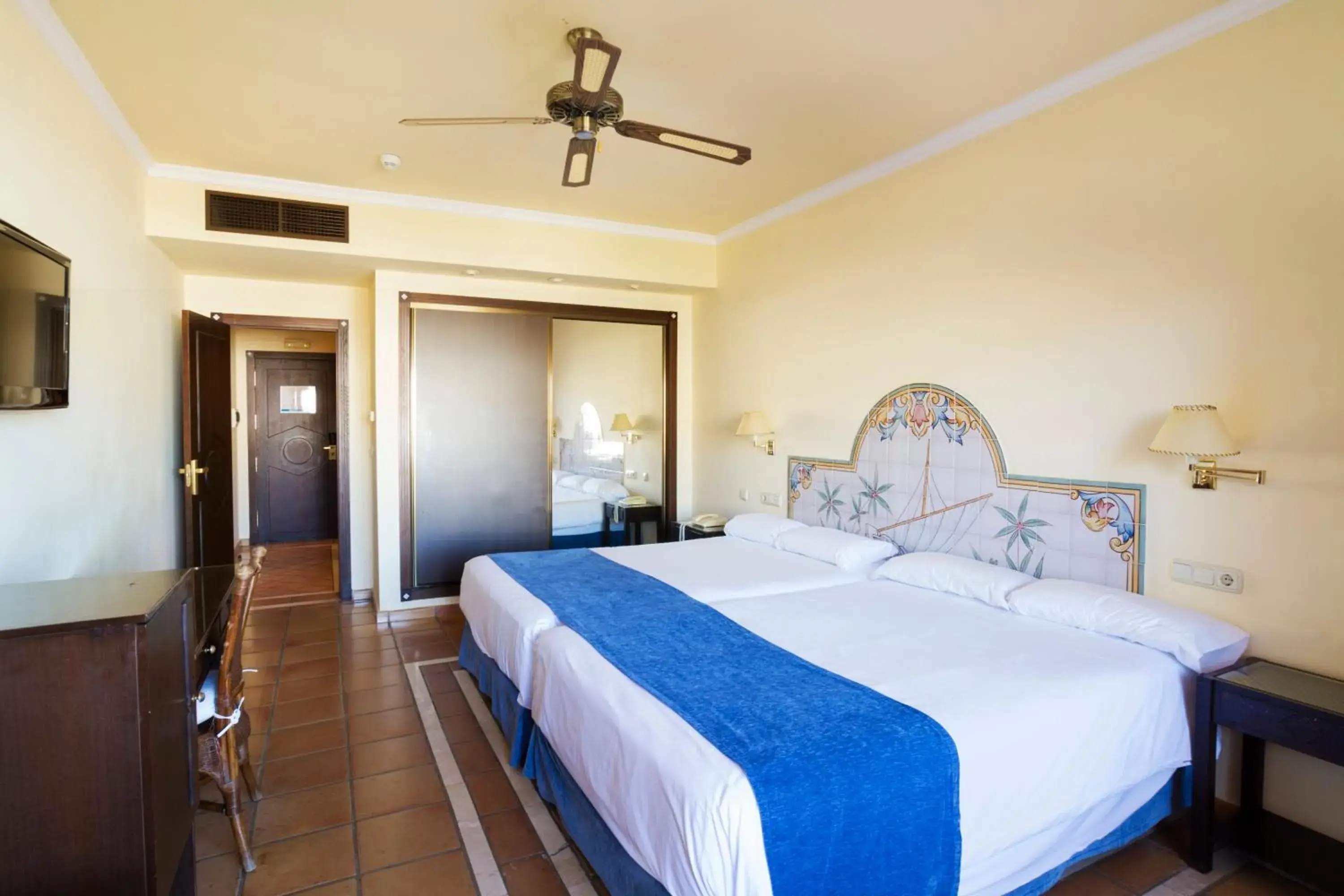 Double or Twin Room in Ibersol Almuñecar Beach & Spa Hotel Double or Twin Room in Ibersol Almuñecar Beach & Spa Hotel