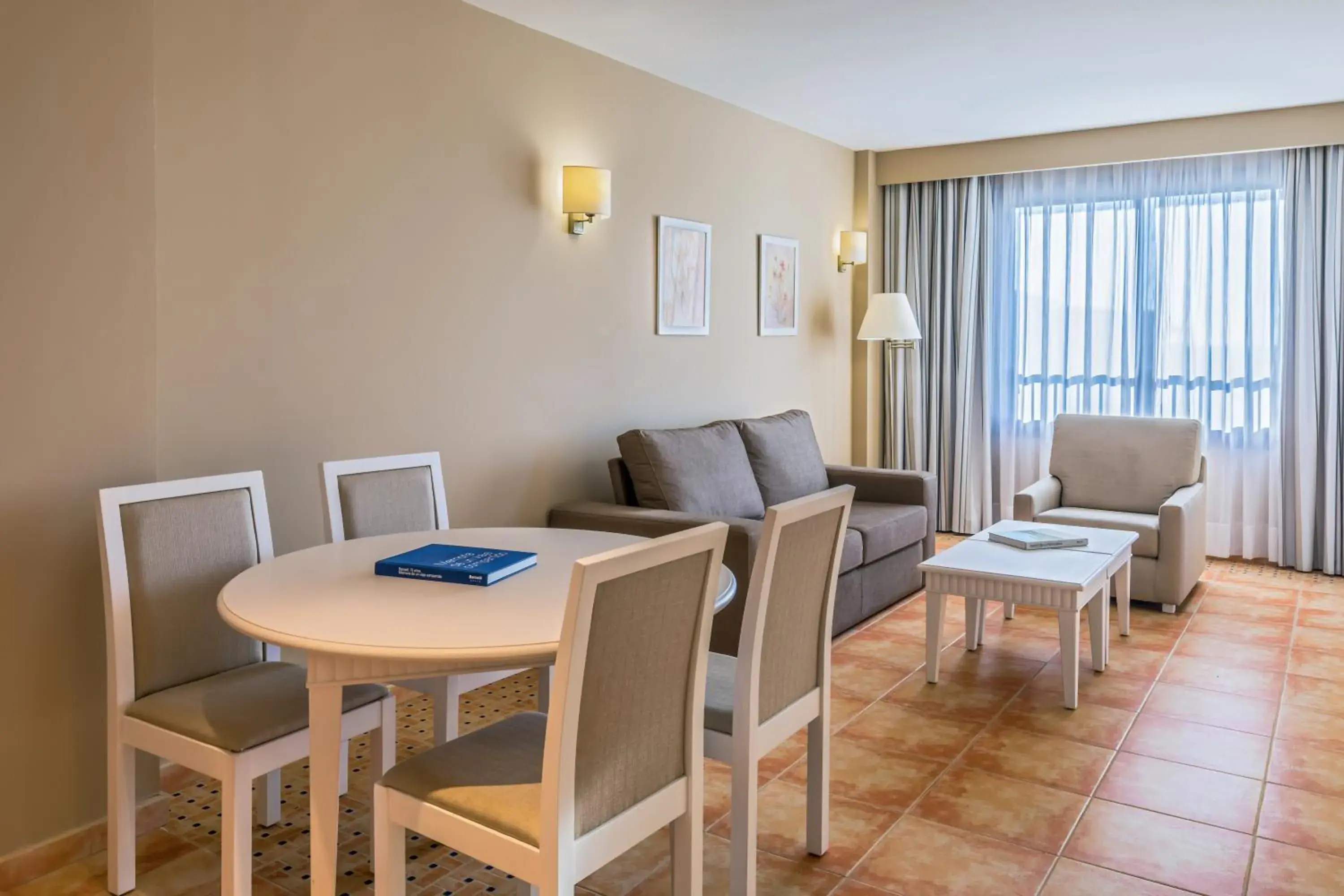 Two-Bedroom Apartment in Occidental Isla Cristina Two-Bedroom Apartment in Occidental Isla Cristina