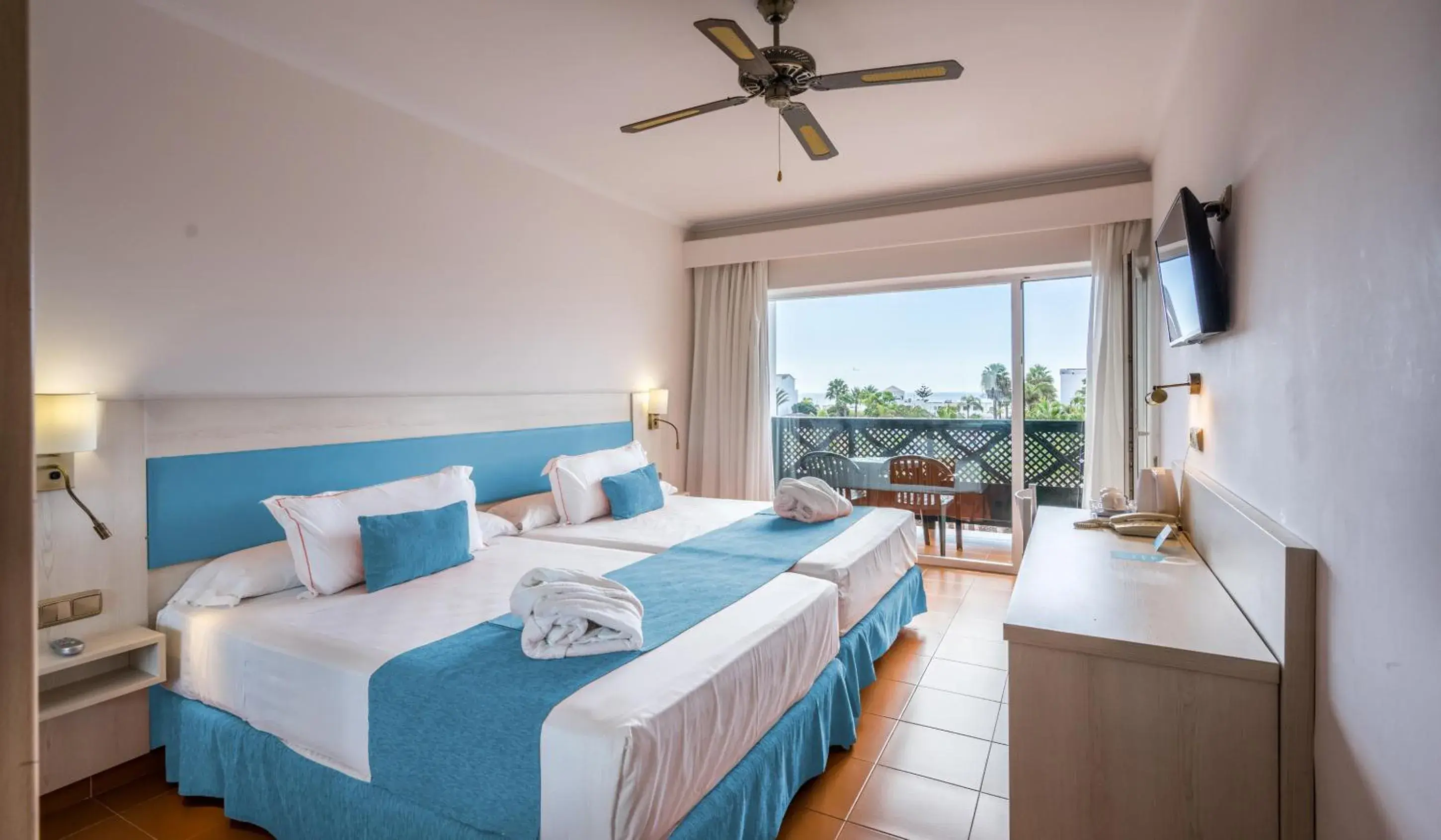 Superior Double Room in BLUESEA Costa Bastian Superior Double Room in BLUESEA Costa Bastian