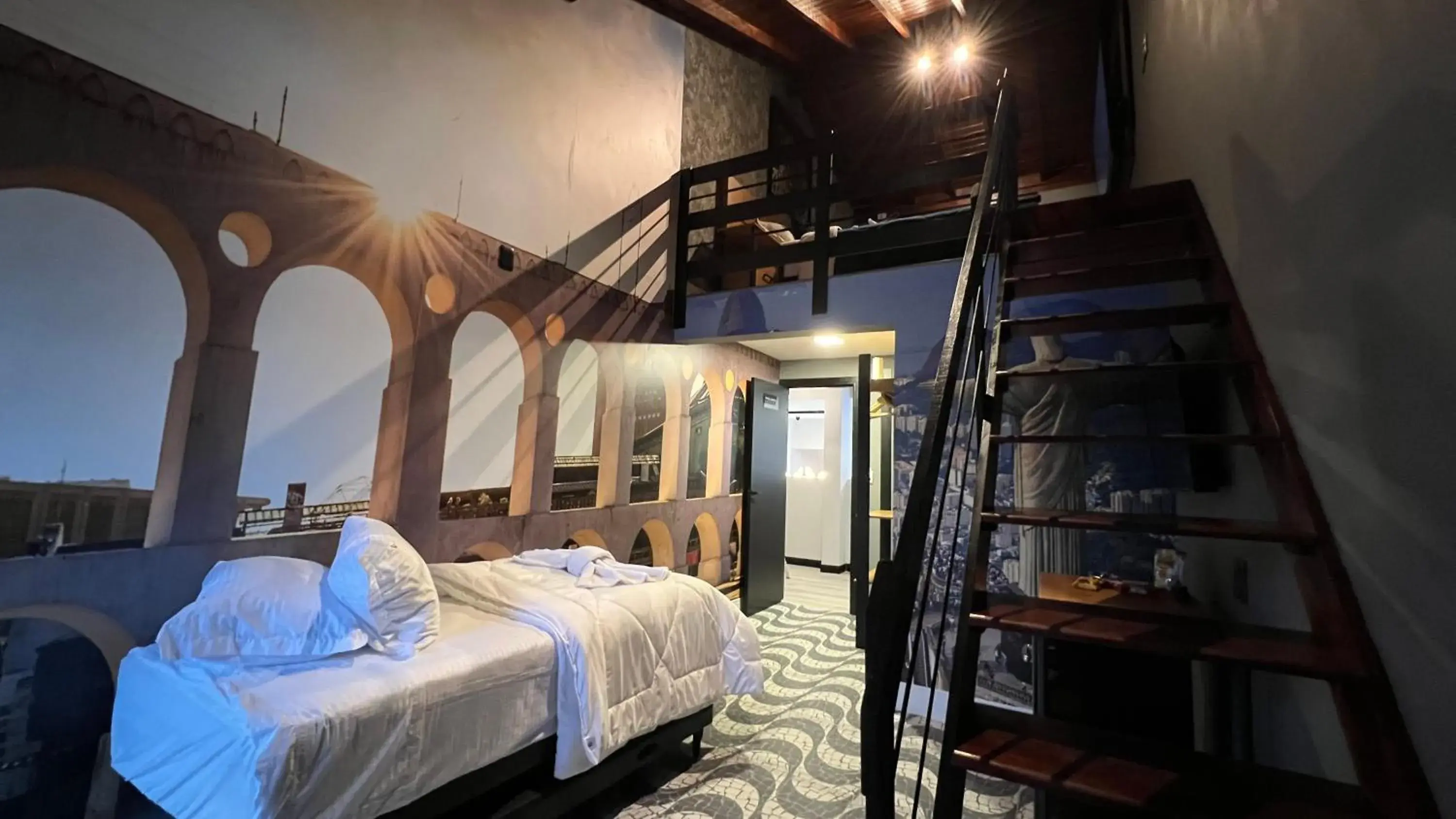 Deluxe Quadruple Room in Hotel La Serena Deluxe Quadruple Room in Hotel La Serena