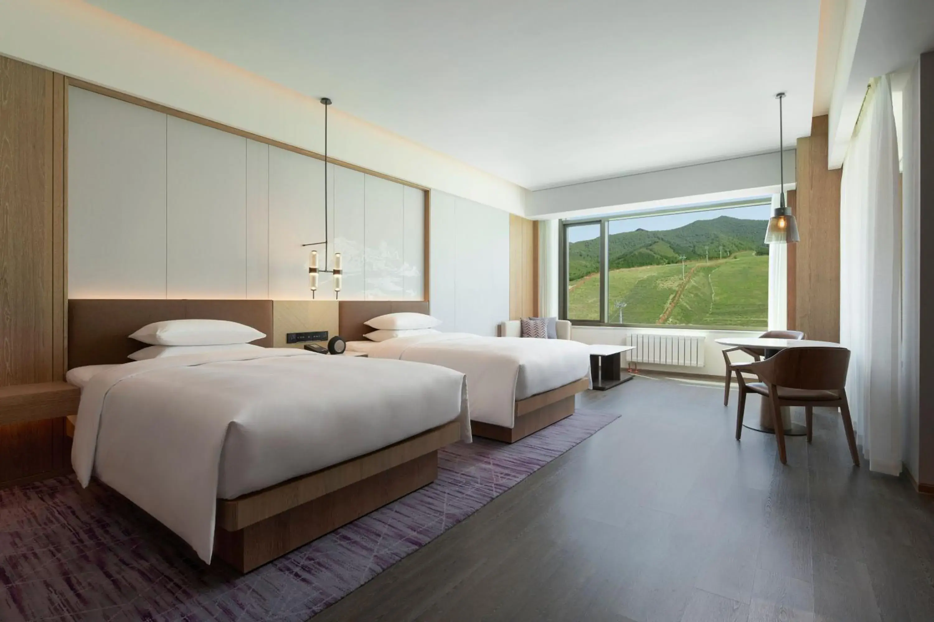 Double Room with Two Double Beds and Forest View in Courtyard by Marriott Chongli Double Room with Two Double Beds and Forest View in Courtyard by Marriott Chongli