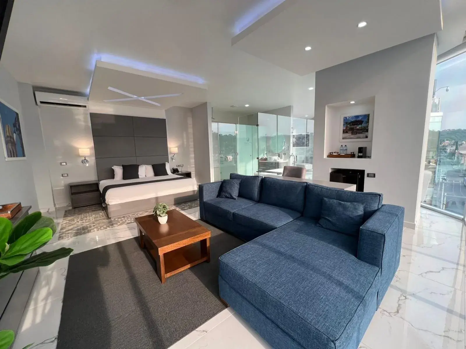 Superior Suite in Hotel GRALTA Superior Suite in Hotel GRALTA