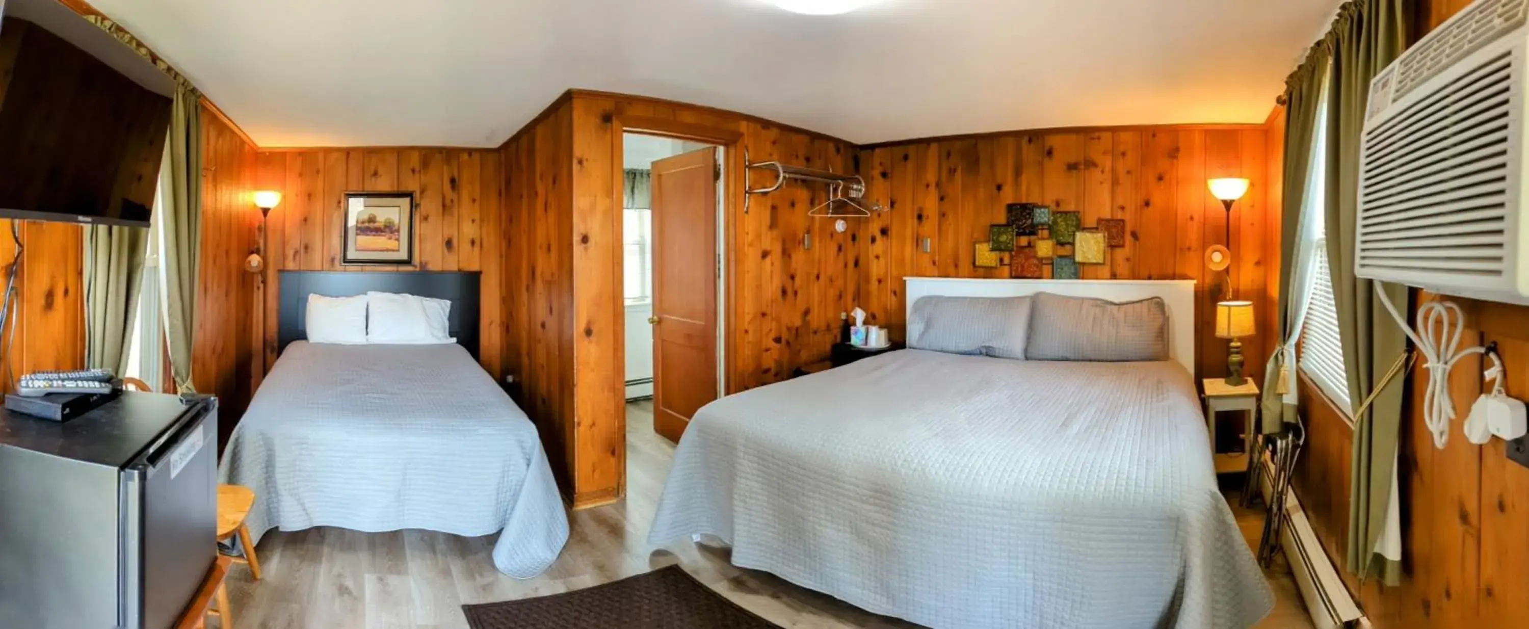 Superior Quadruple Room in Riverside Motel Superior Quadruple Room in Riverside Motel