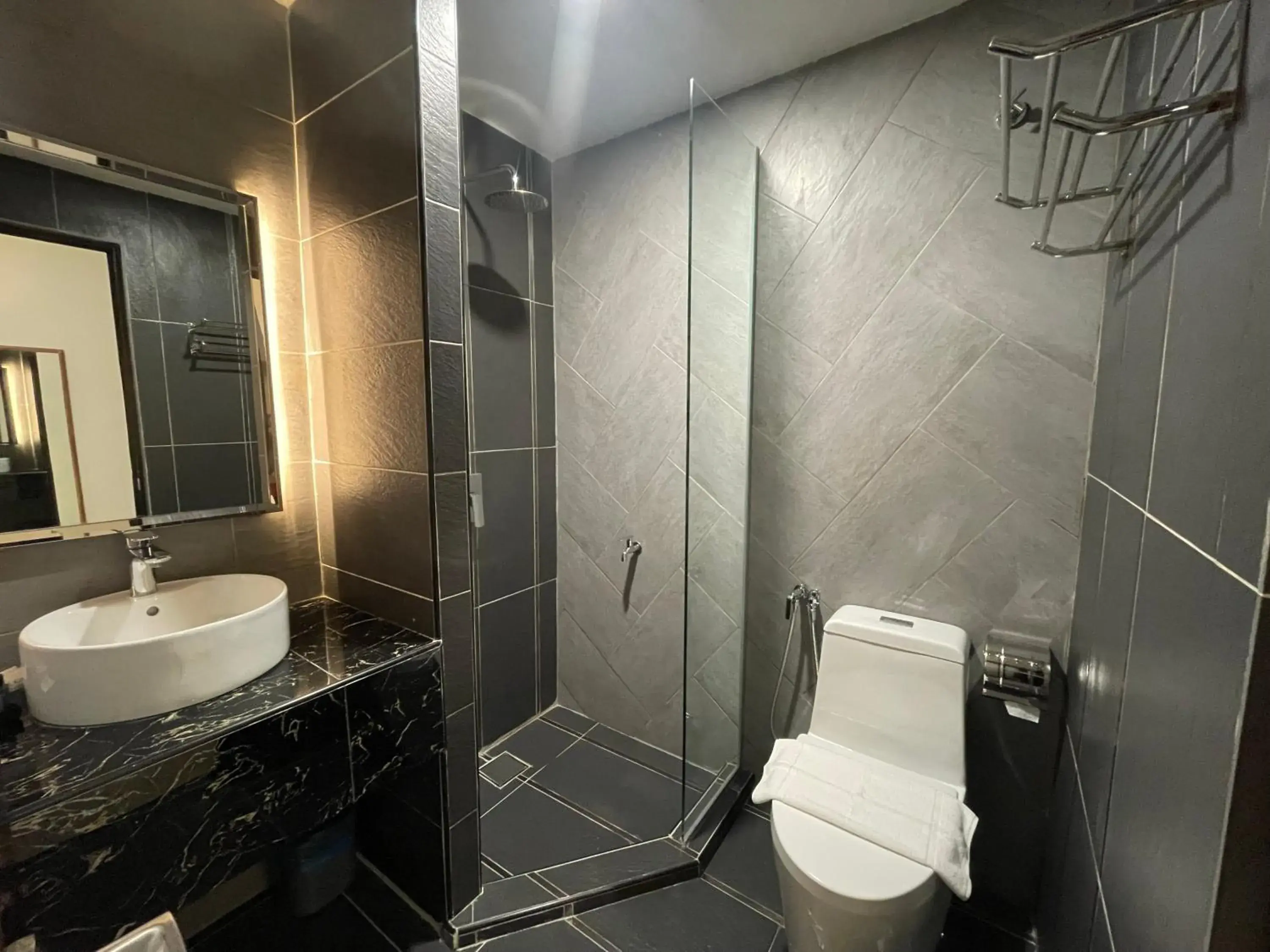 Superior Queen Room in DSH Hotel Superior Queen Room in DSH Hotel