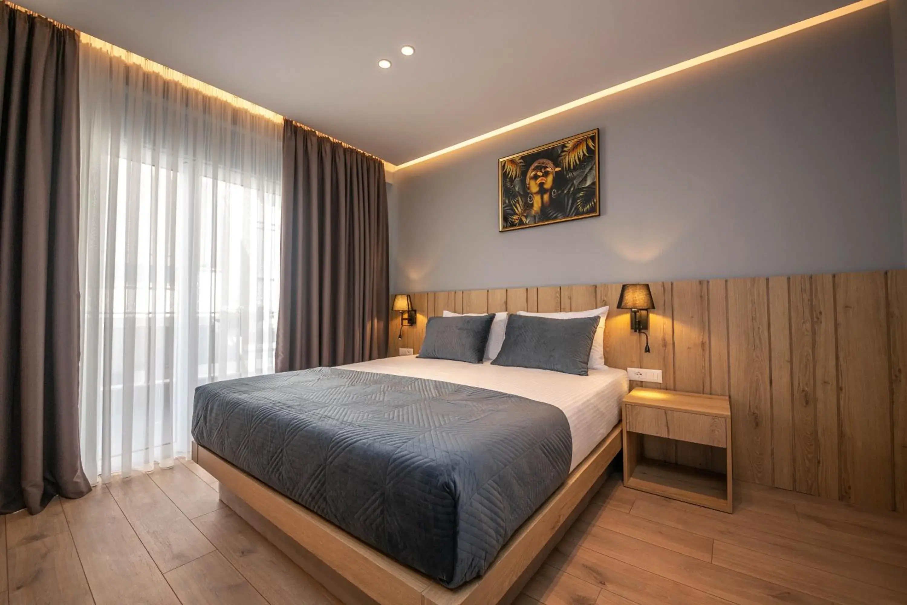 Deluxe Family Suite with Balcony and Sea View in Azure Inn Hotel Deluxe Family Suite with Balcony and Sea View in Azure Inn Hotel