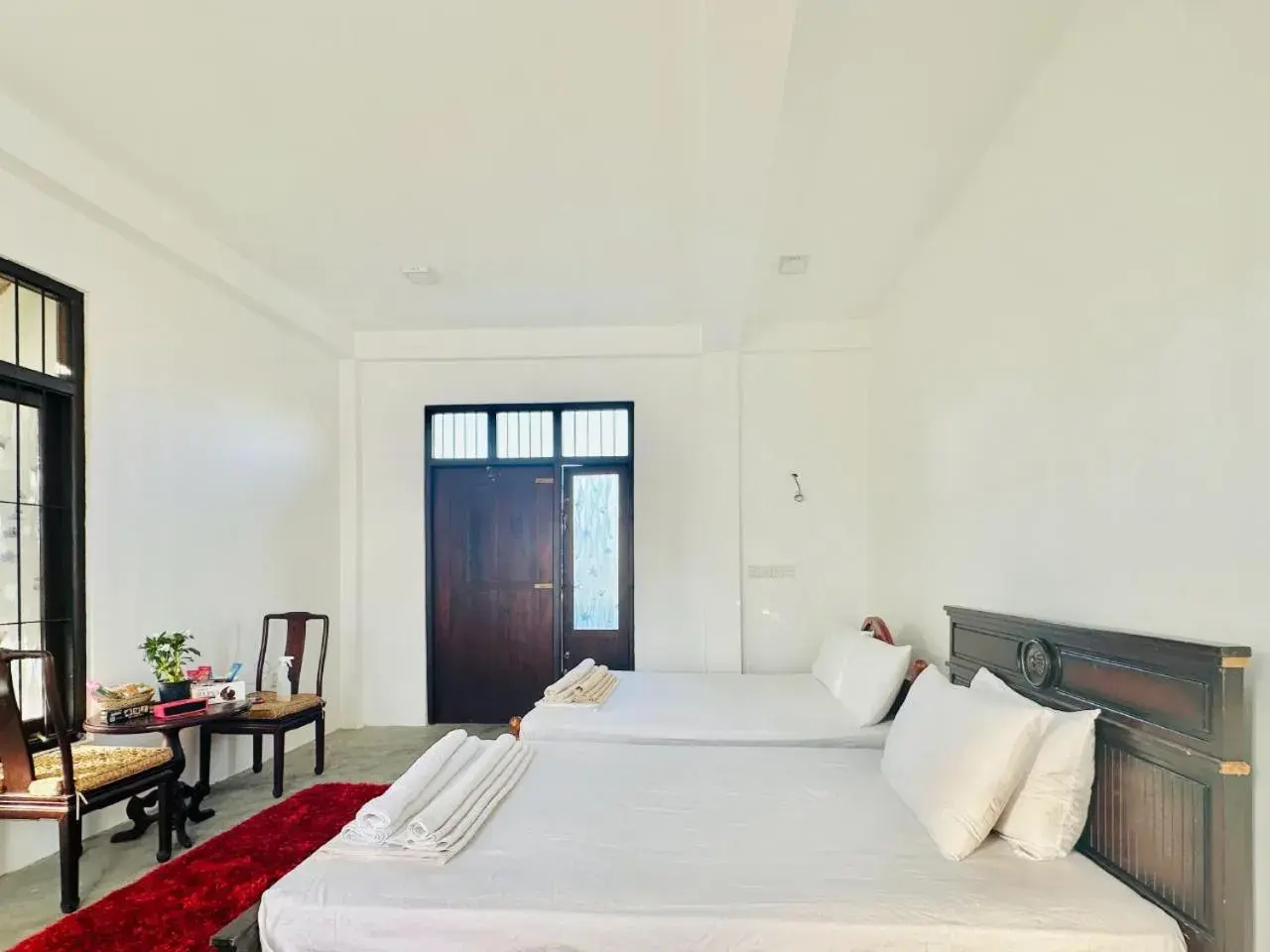 Family Room with Balcony in Sea Breeze Guest House Negombo Family Room with Balcony in Sea Breeze Guest House Negombo