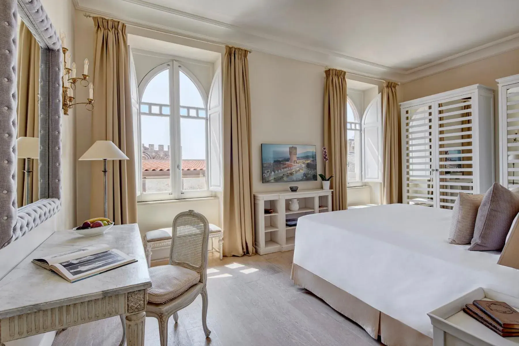 Executive Junior Suite in Palazzo Vecchio Taormina Executive Junior Suite in Palazzo Vecchio Taormina