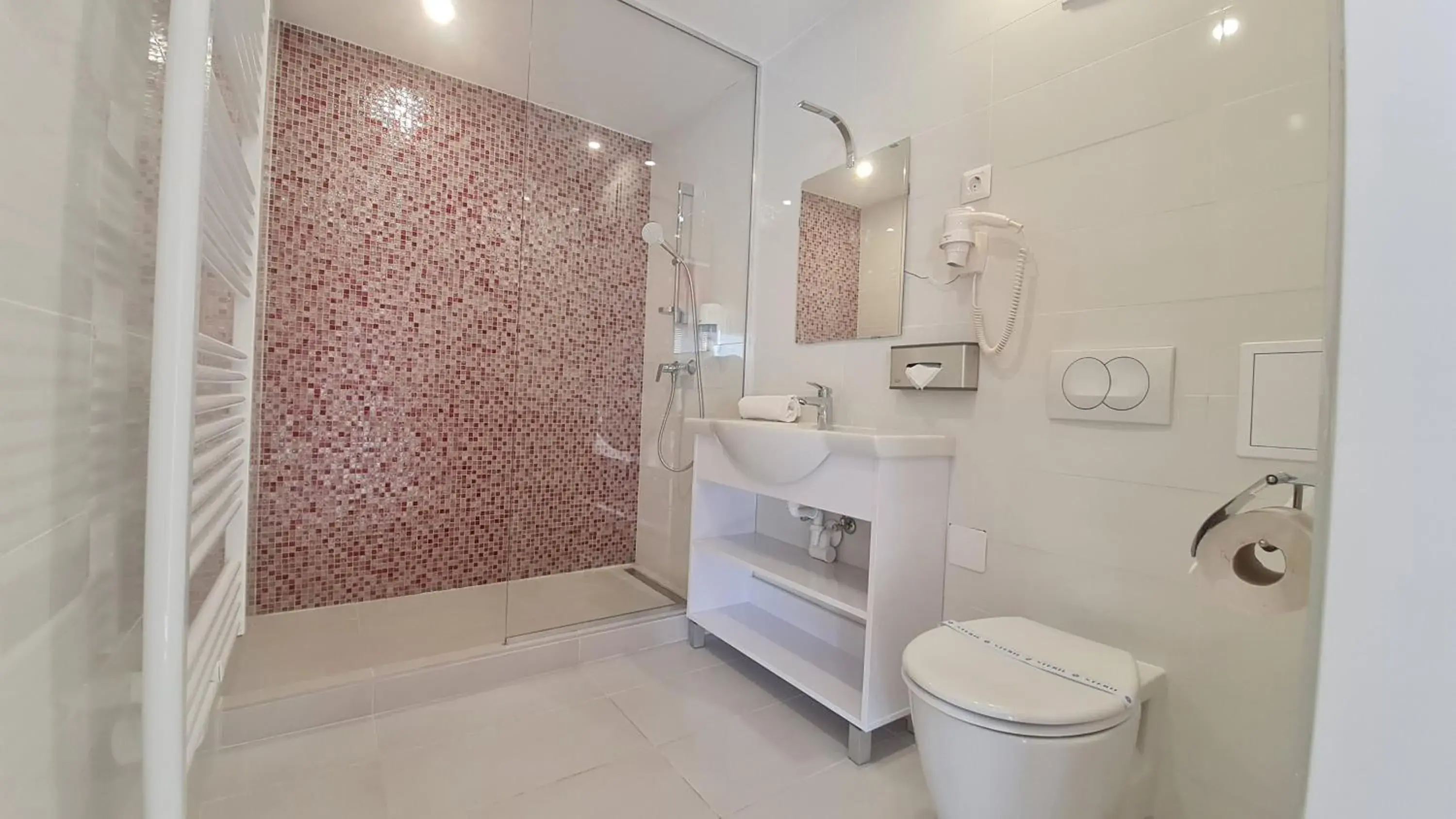 Triple Room with Garden View in Colors Holiday Hotel Triple Room with Garden View in Colors Holiday Hotel