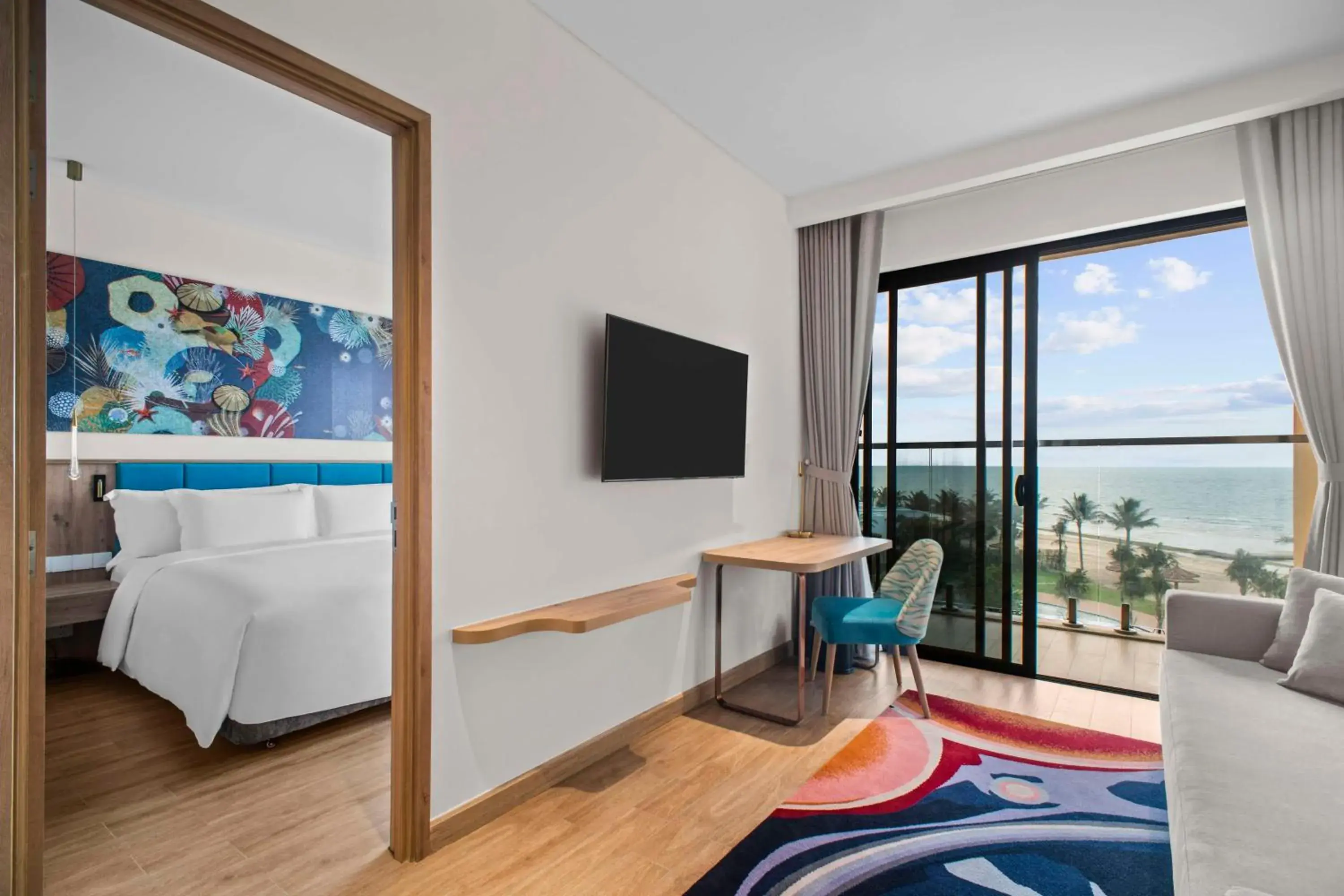 Two-Bedroom Suite with Balcony and Sea View in Dhawa Ho Tram Two-Bedroom Suite with Balcony and Sea View in Dhawa Ho Tram