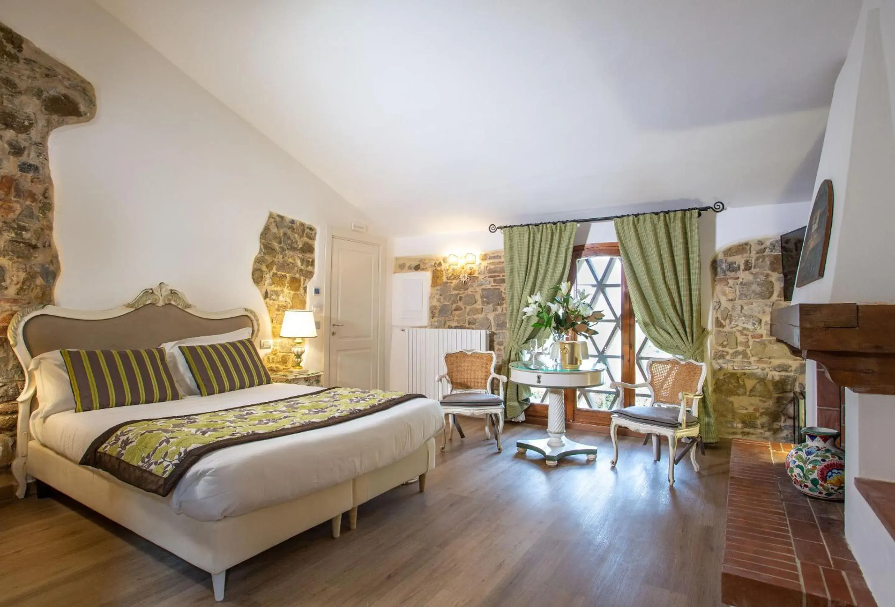 Superior Double or Twin Room - single occupancy in Residenza le Colline del Paradiso Superior Double or Twin Room - single occupancy in Residenza le Colline del Paradiso