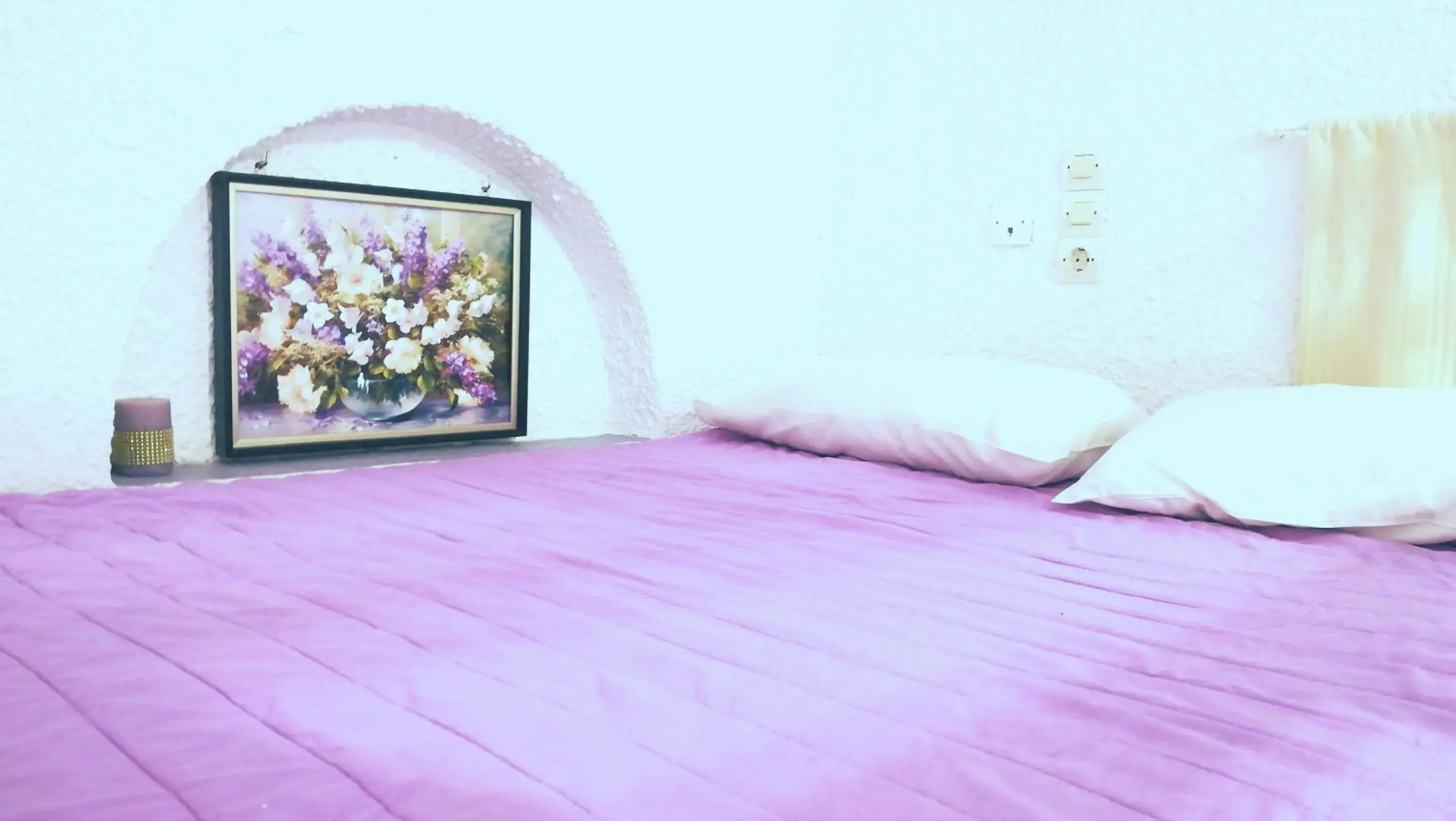 Studio - Split Level in The Best Studio - Split Level in The Best