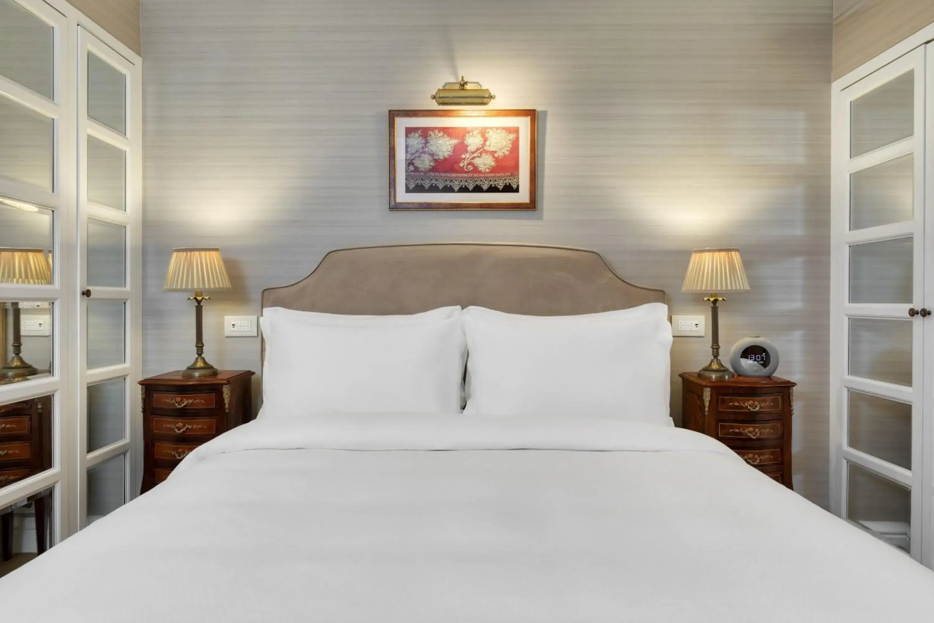 Deluxe Suite 1 Bedroom Suite, 1 King, Courtyard view in King George, a Luxury Collection Hotel, Athens Deluxe Suite 1 Bedroom Suite, 1 King, Courtyard view in King George, a Luxury Collection Hotel, Athens