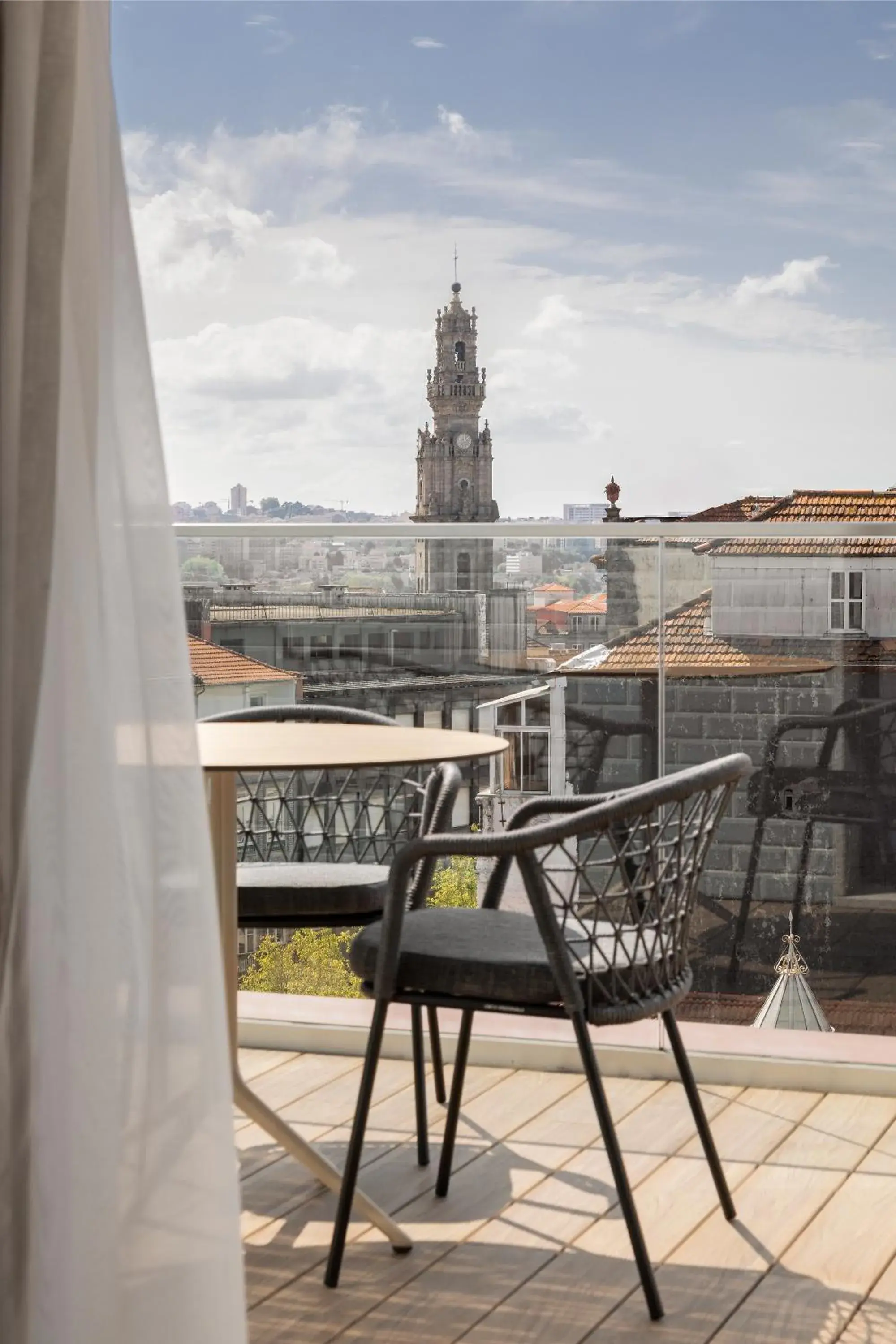 Wine & Books Porto Hotel - Small Luxury Hotels Of The World Wine & Books Porto Hotel - Small Luxury Hotels Of The World