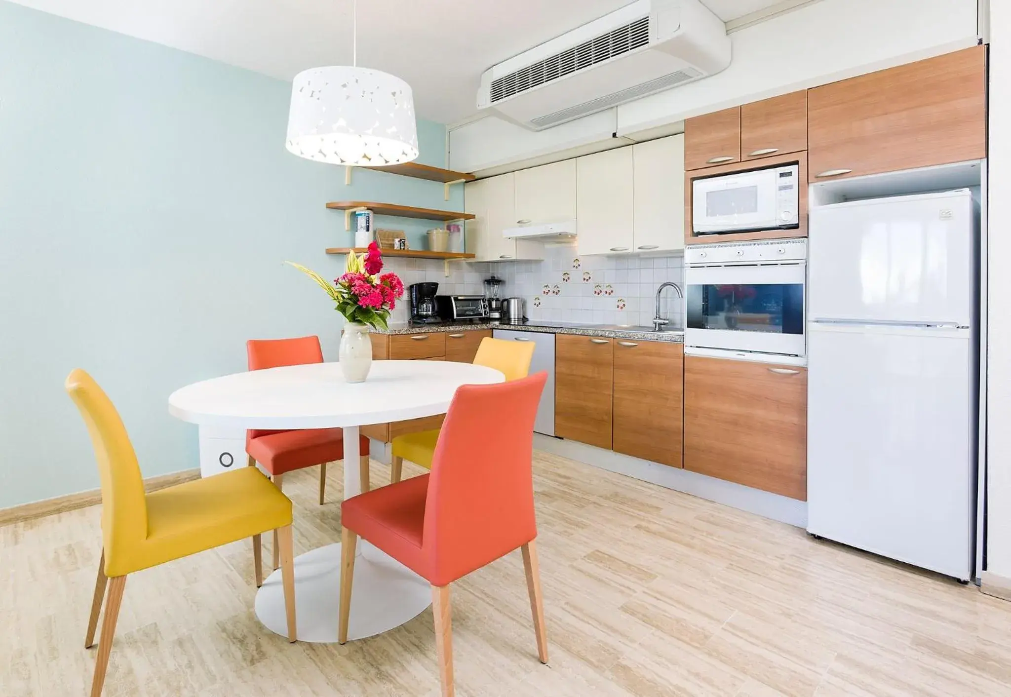 Two-Bedroom Suite in Royal Islander Club Resort La Plage Two-Bedroom Suite in Royal Islander Club Resort La Plage