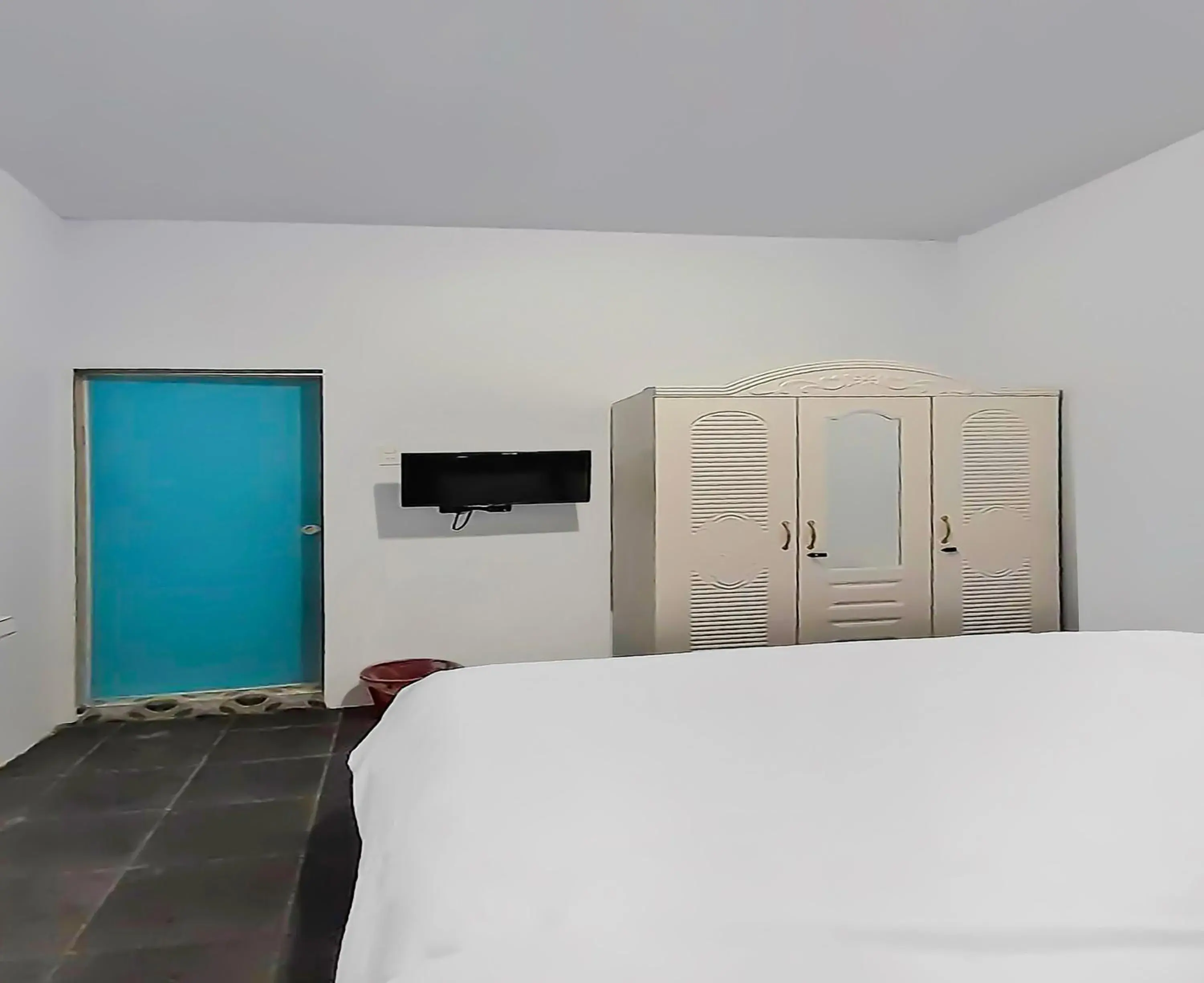 Double Room in SPOT ON 92236 Kediri Family Homestay Double Room in SPOT ON 92236 Kediri Family Homestay