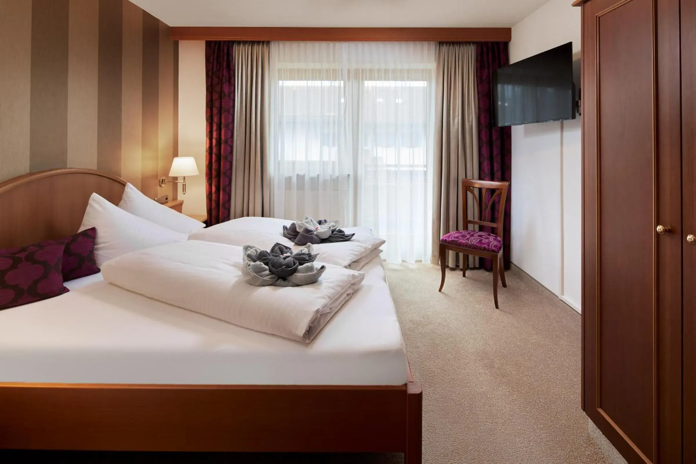 Apartment with Garden View in Maximilian Appartements Apartment with Garden View in Maximilian Appartements