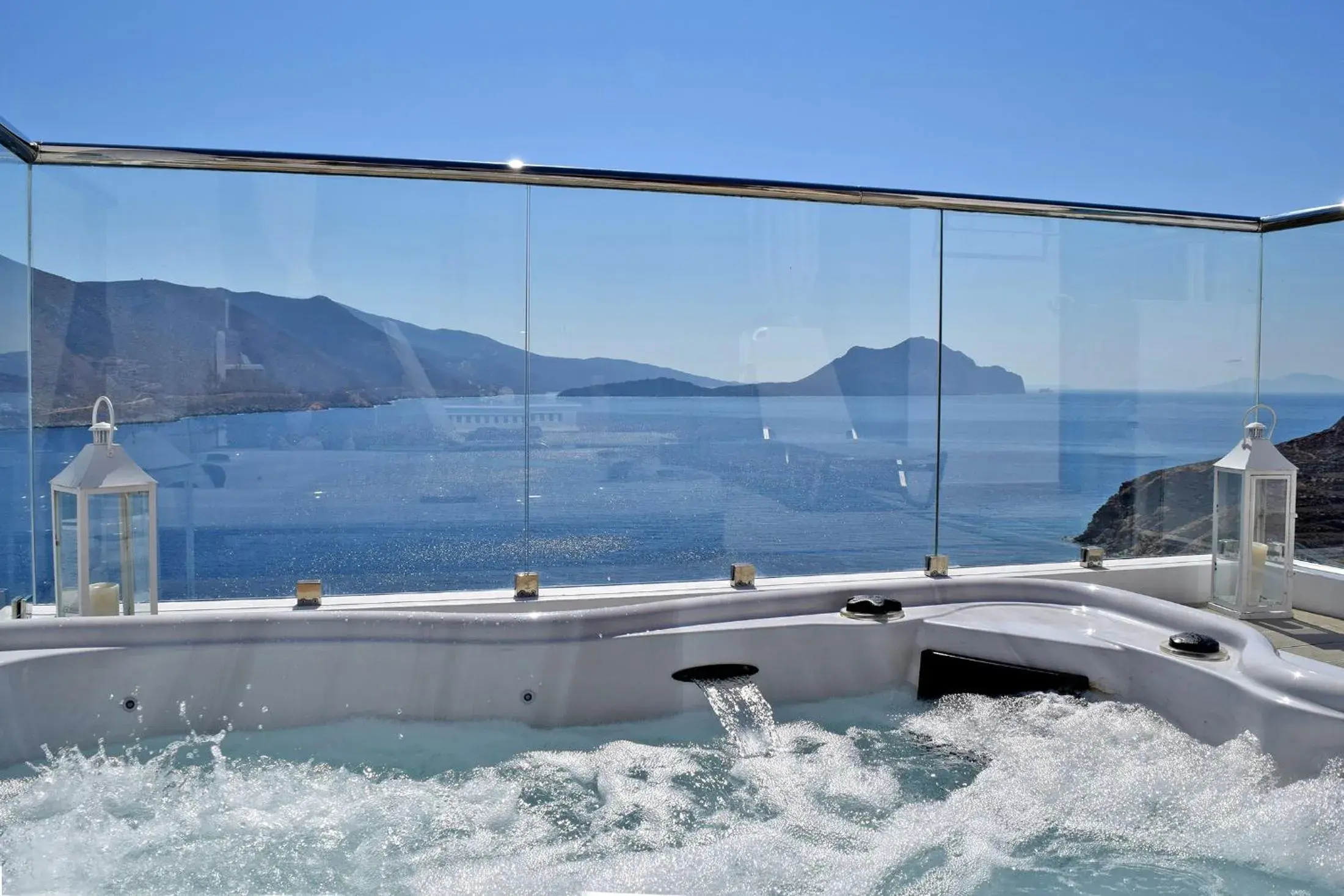 Honeymoon Suite with Sea View in Aegialis Hotel & Spa Honeymoon Suite with Sea View in Aegialis Hotel & Spa