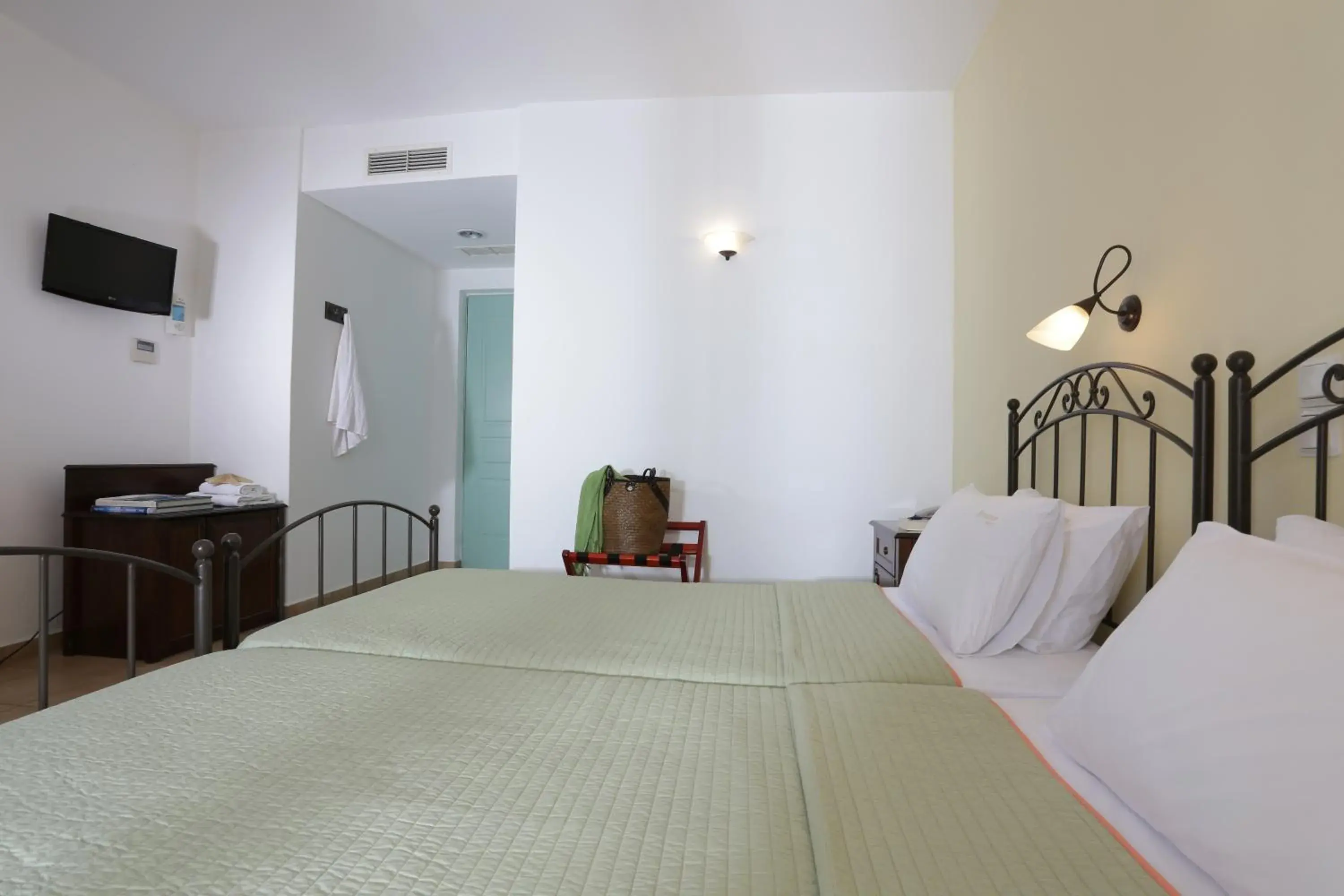 Double Room with Garden View in Brazzera Hotel Double Room with Garden View in Brazzera Hotel