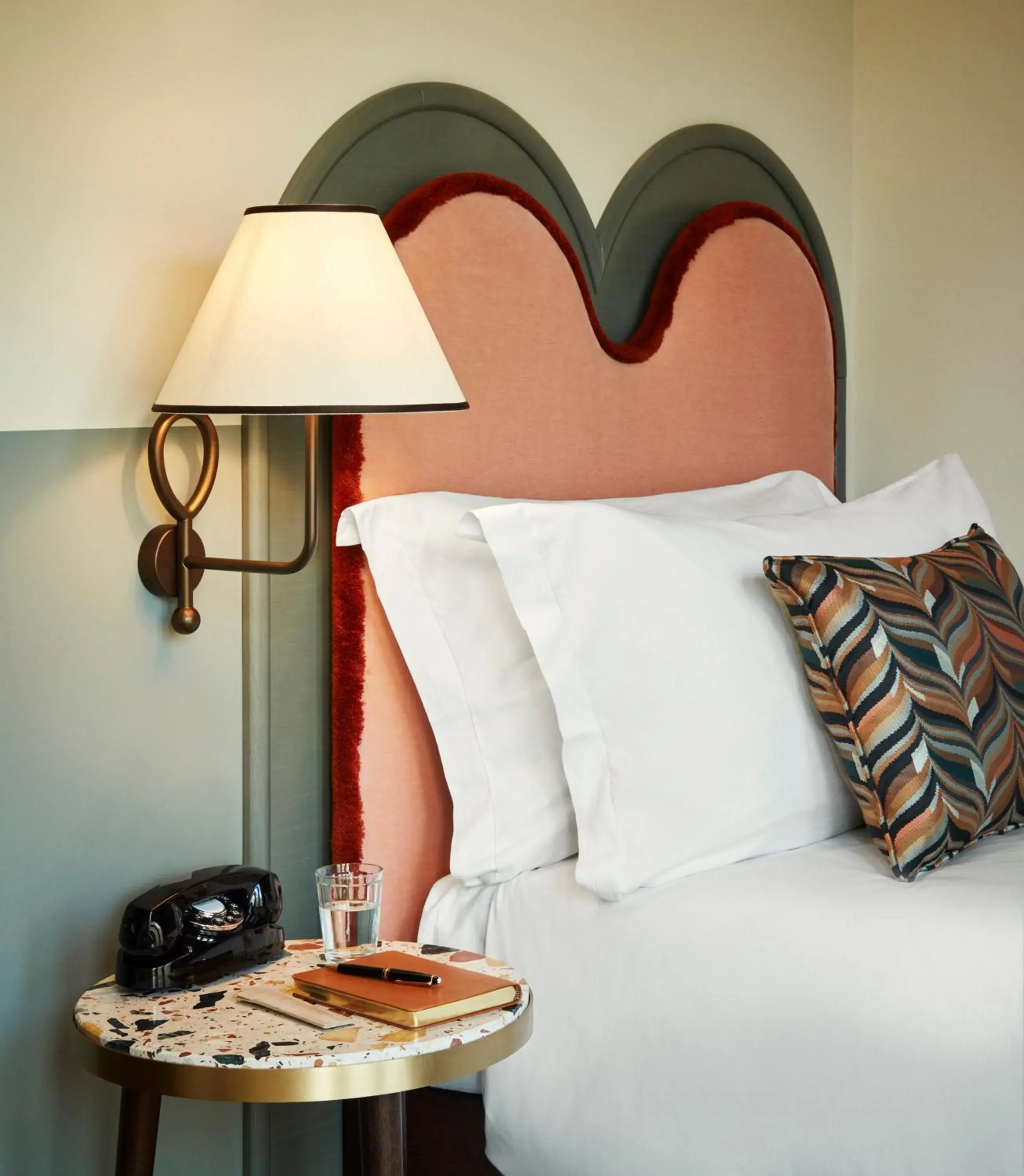 Shoebox in The Hoxton, Charlottenburg Shoebox in The Hoxton, Charlottenburg