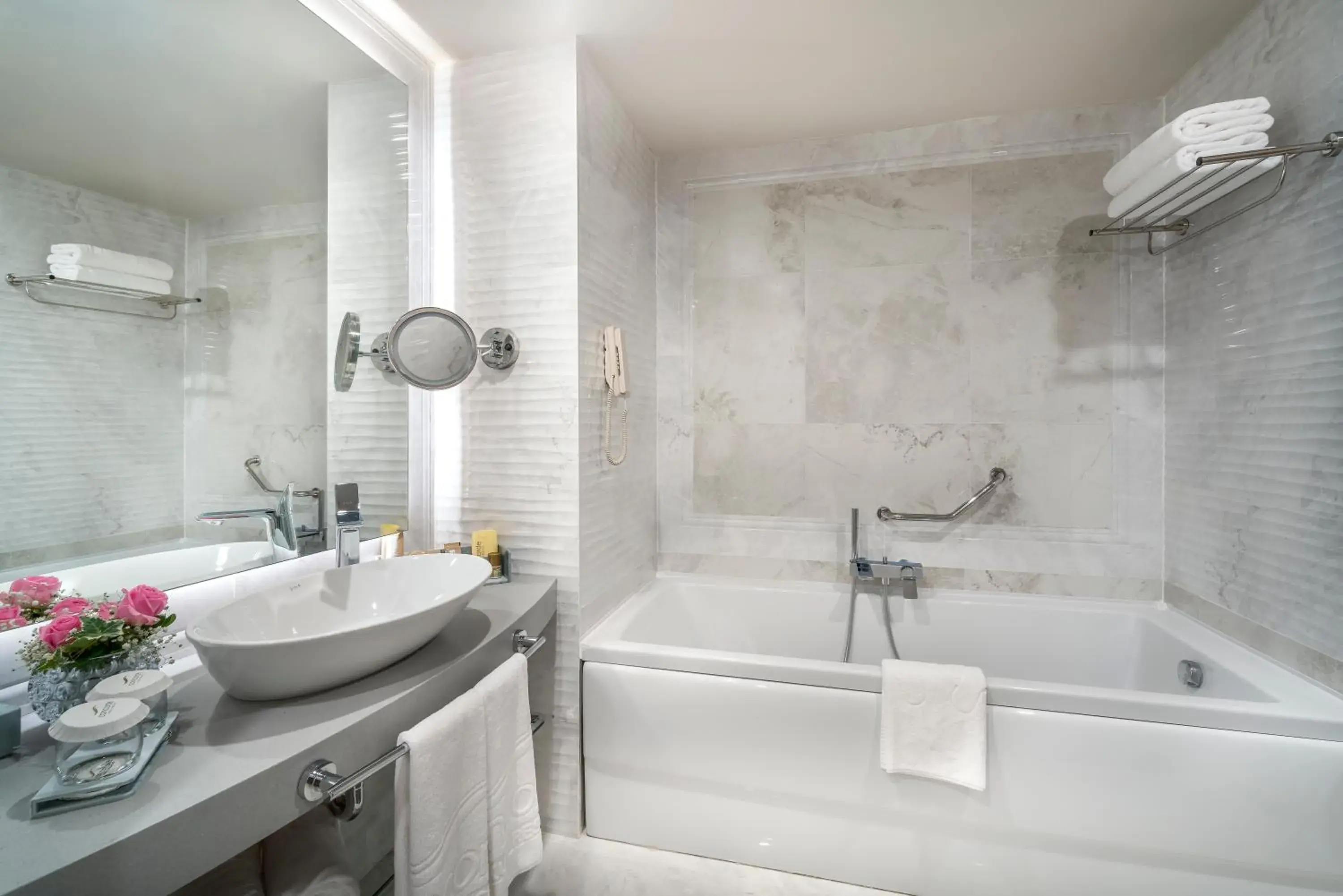 Family Lagoon Suite in Concorde Luxury Resort & Casino Family Lagoon Suite in Concorde Luxury Resort & Casino