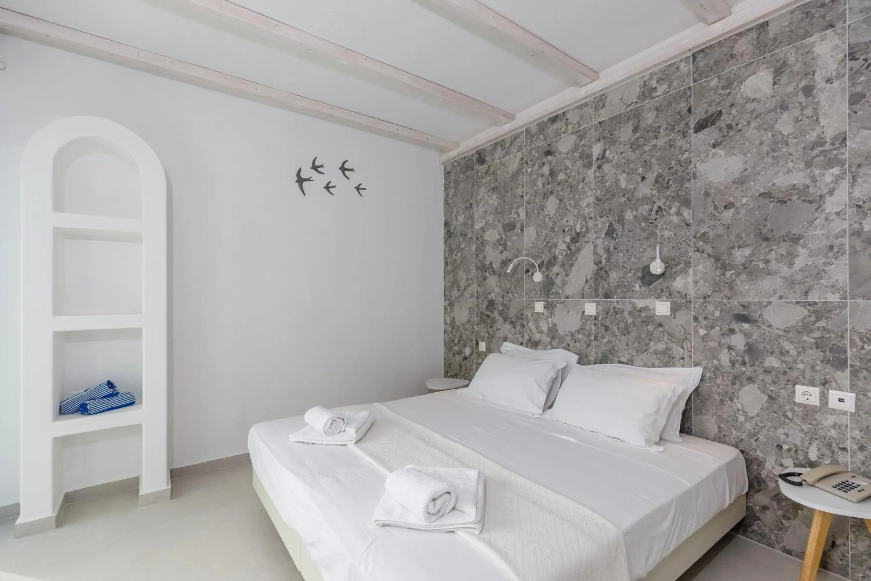 Deluxe Triple Room in Hotel Nathalie Deluxe Triple Room in Hotel Nathalie