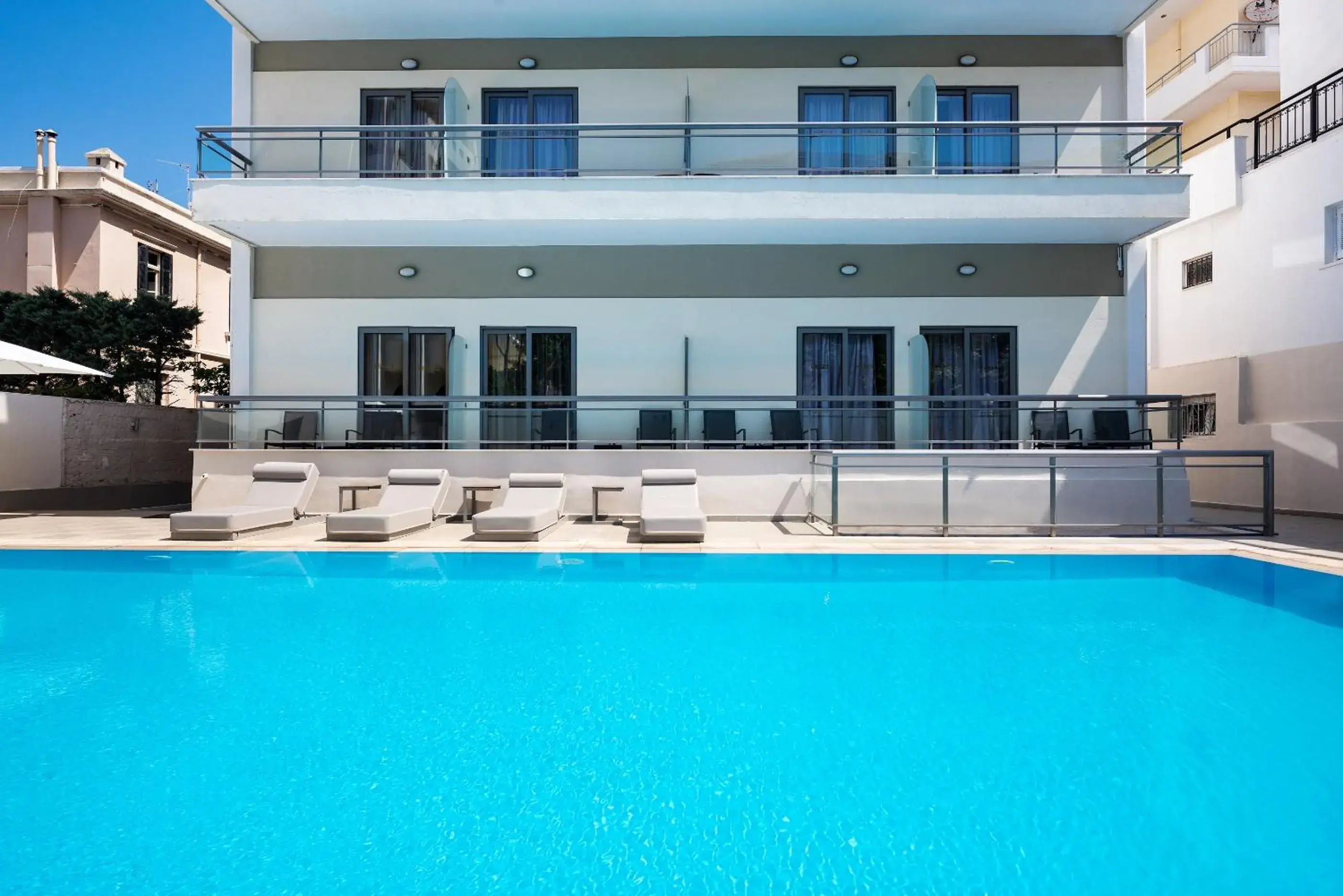 Superior Double Room with Pool View in Angela Downtown Hotel Superior Double Room with Pool View in Angela Downtown Hotel