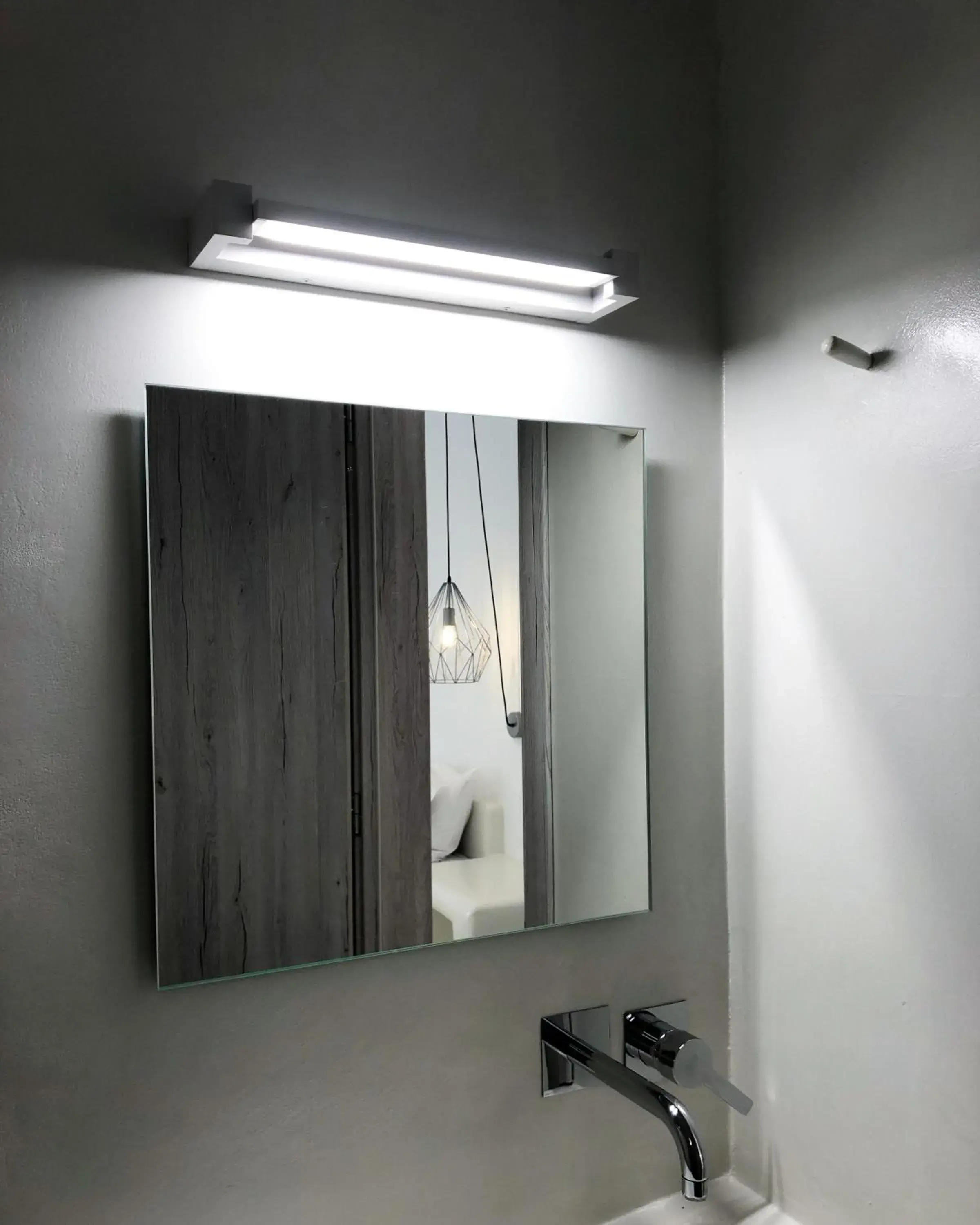 Deluxe Room in Taki's Guests Deluxe Room in Taki's Guests