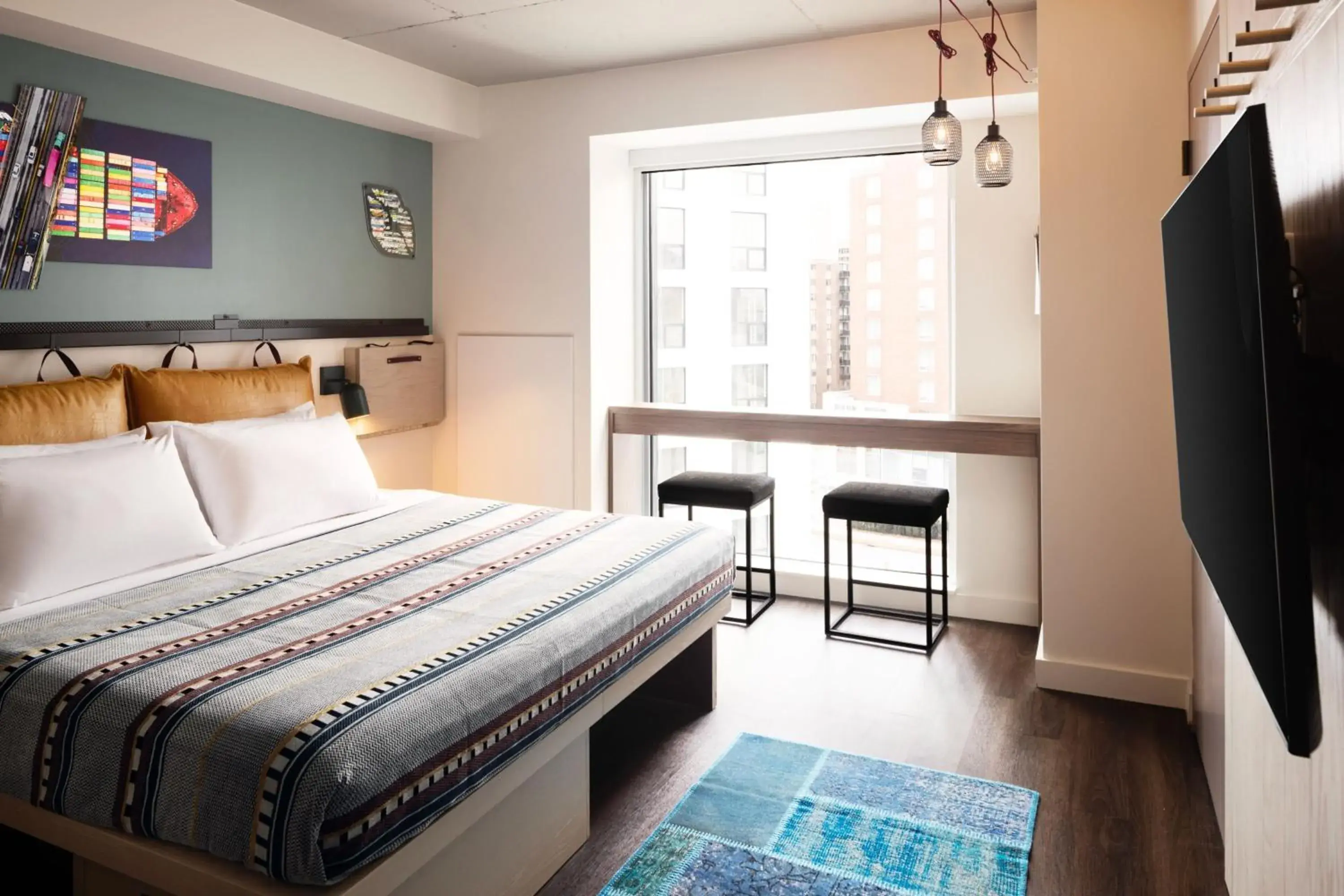 King Studio in Moxy Halifax Downtown King Studio in Moxy Halifax Downtown