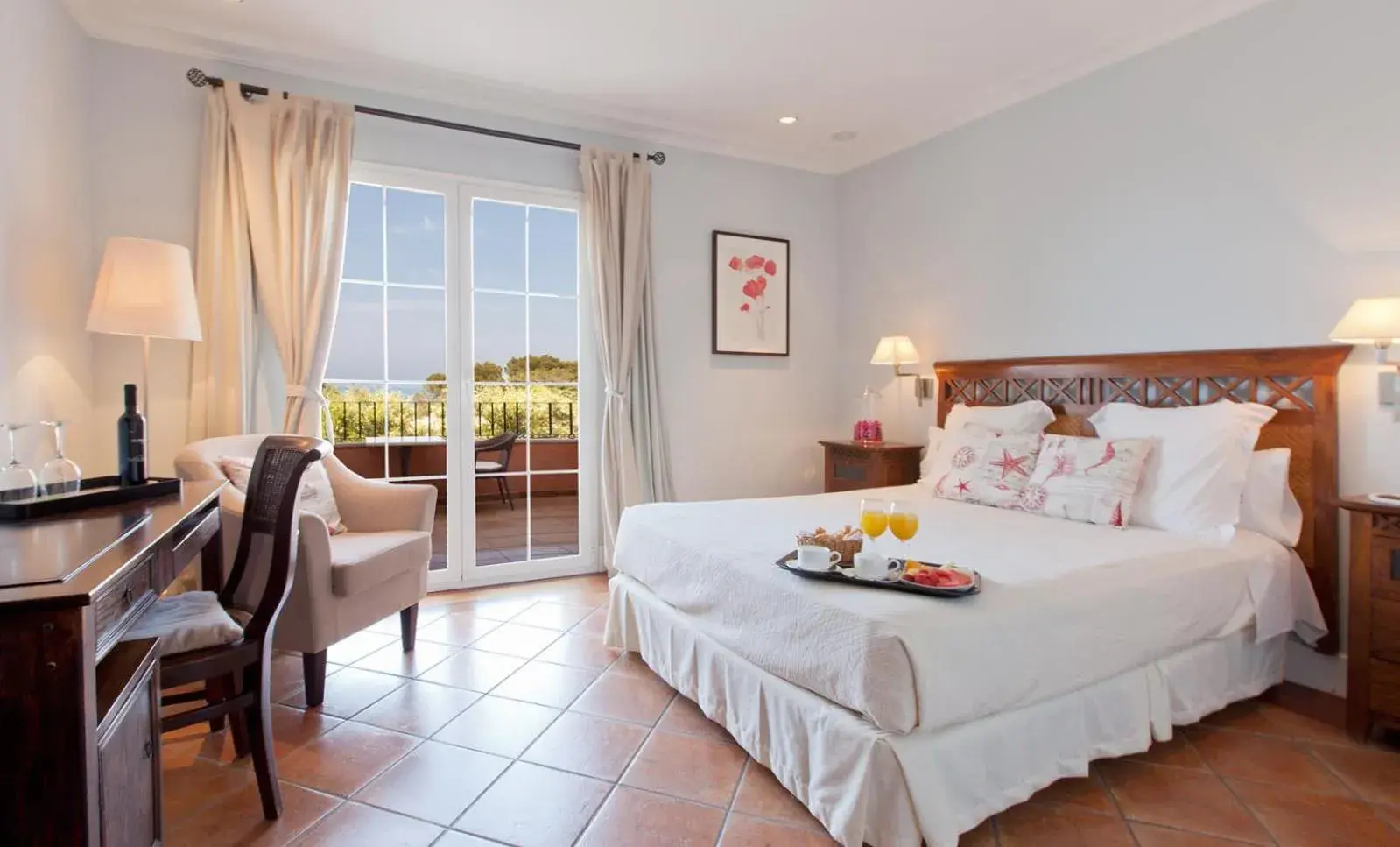 Double or Twin Room with Sea View in Hotel MR Les Rotes Double or Twin Room with Sea View in Hotel MR Les Rotes