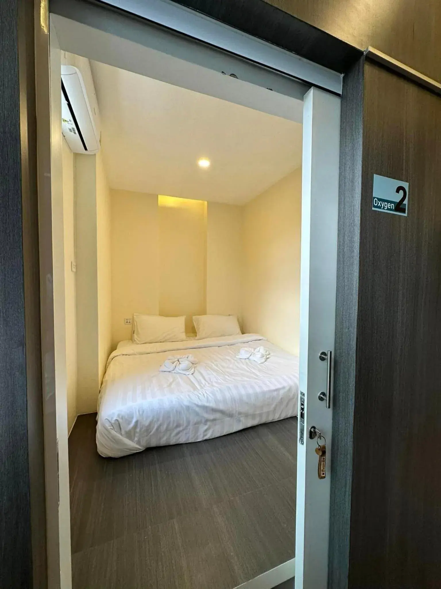 Double Room with Shared Bathroom in Norm Space Hostel NST Double Room with Shared Bathroom in Norm Space Hostel NST