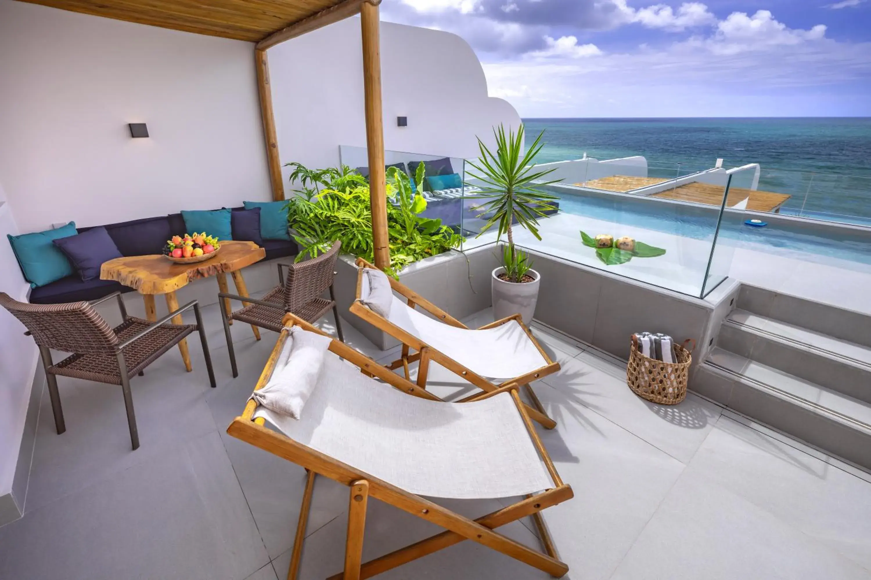 Family Suite with Balcony in SERHS Experience Suítes Family Suite with Balcony in SERHS Experience Suítes