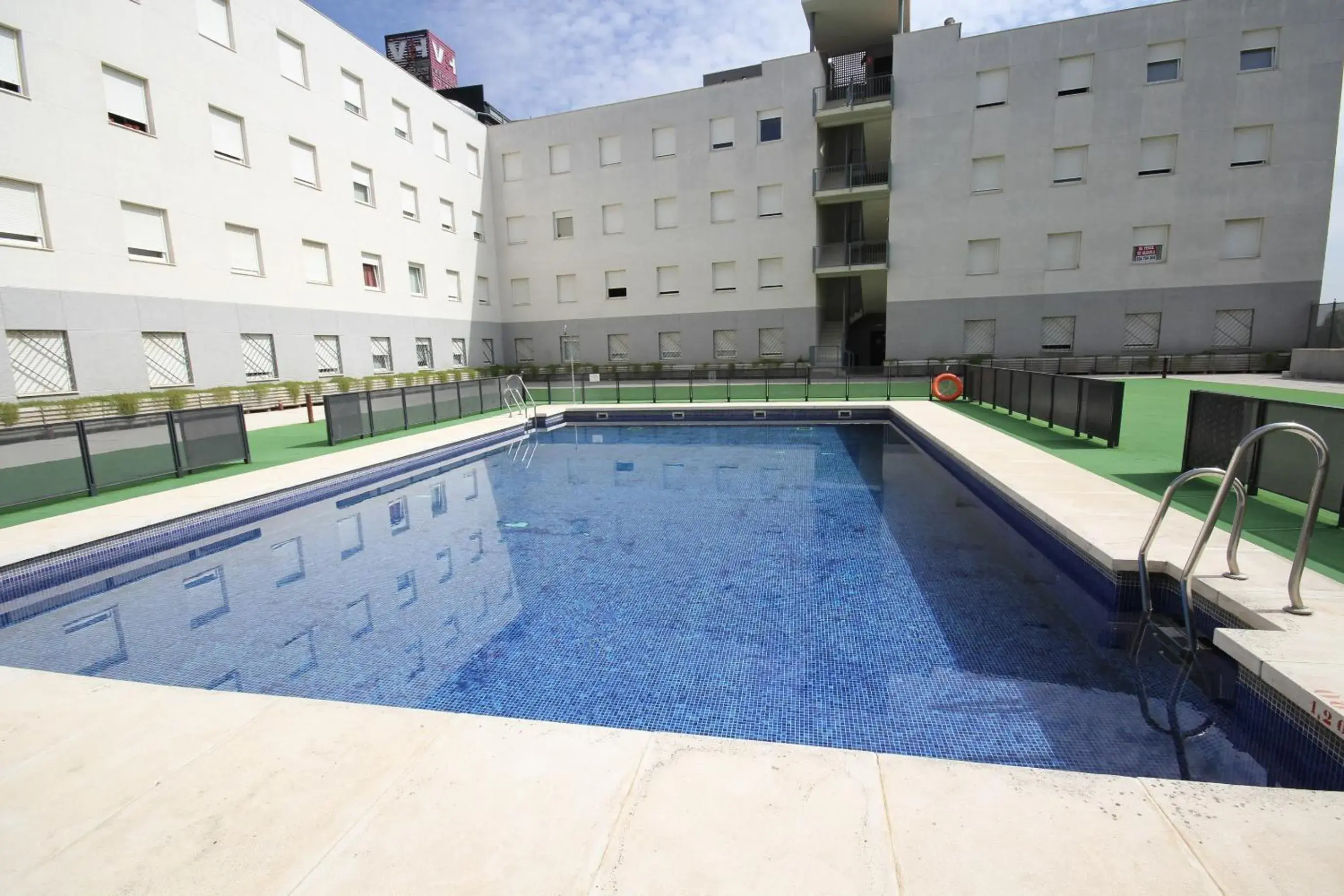 Apartamentos Vértice Sevilla Aljarafe Apartamentos Vértice Sevilla Aljarafe