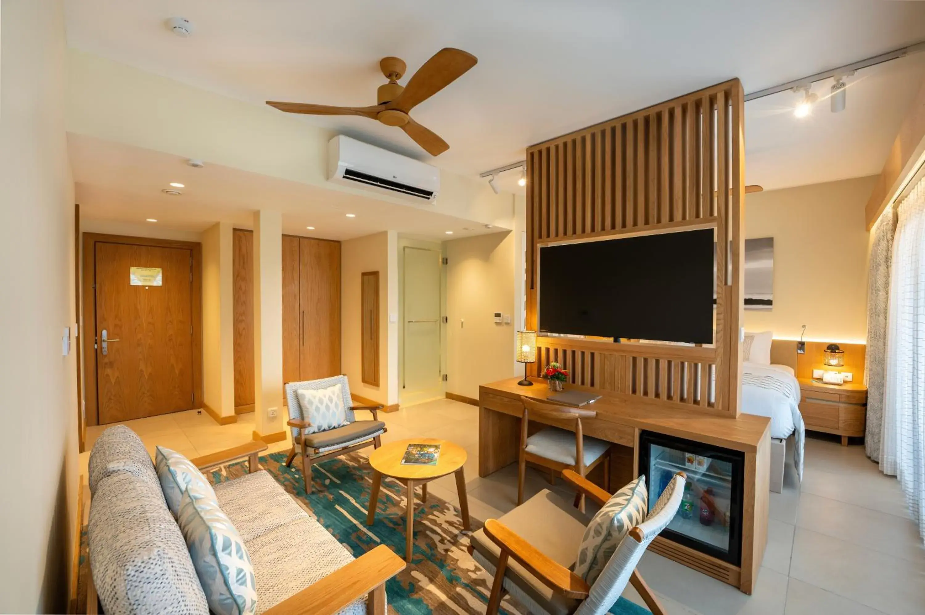 Suite in Ocean's Creek Beach Hotel Suite in Ocean's Creek Beach Hotel