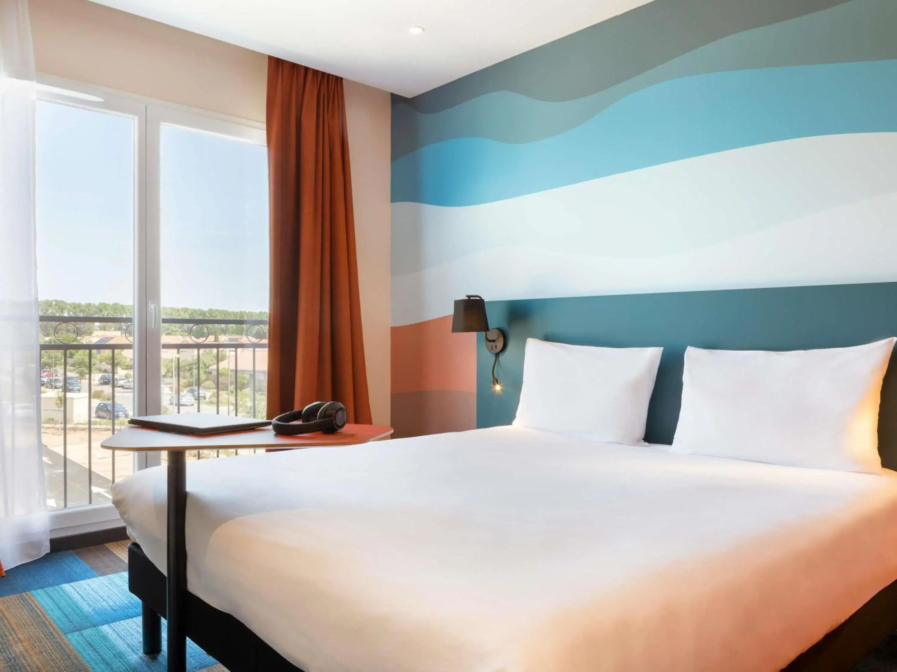 Standard Double Room in Ibis Styles Miramas Standard Double Room in Ibis Styles Miramas