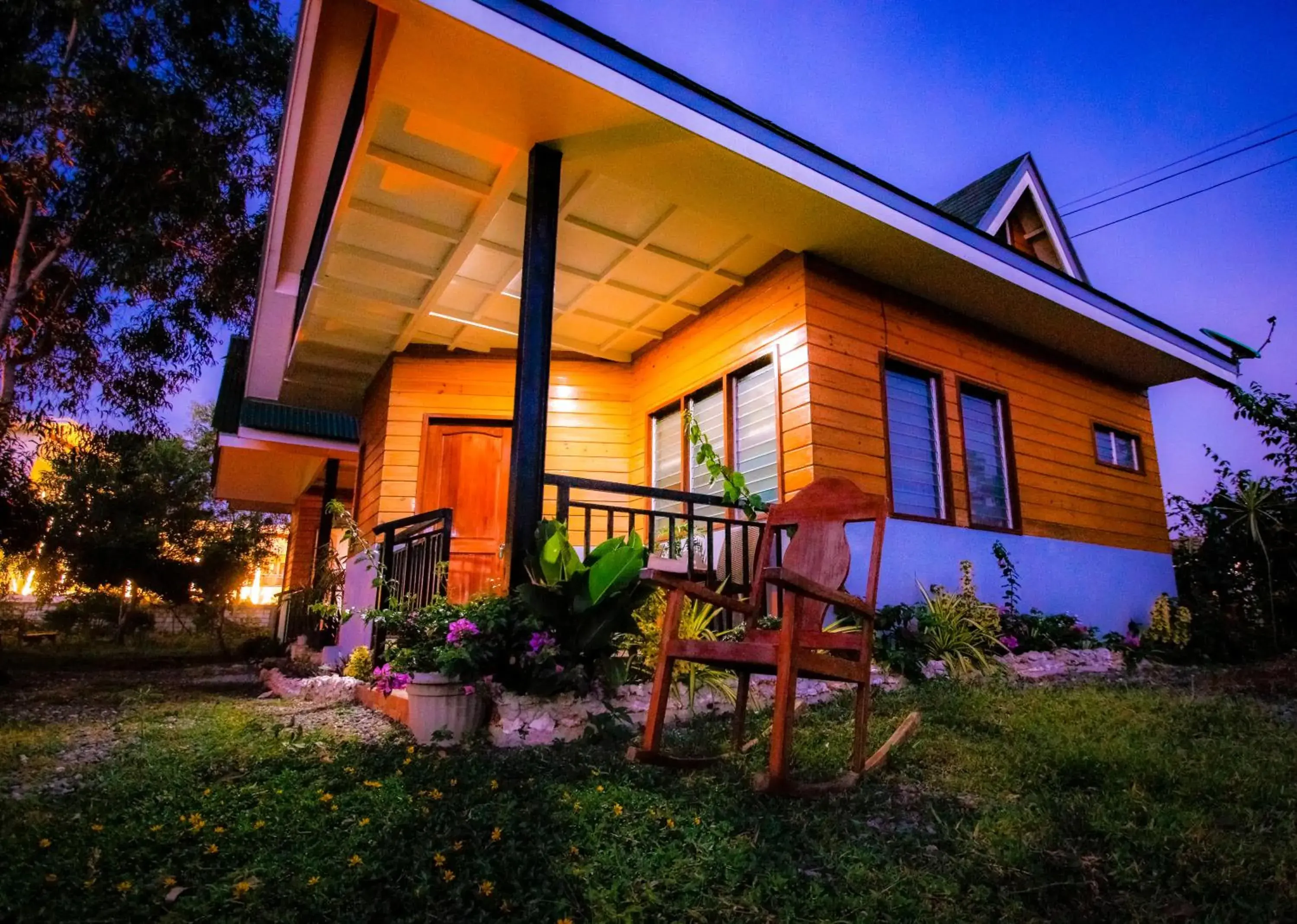 Family Suite in Ana-as Apartelle (GGL) Family Suite in Ana-as Apartelle (GGL)