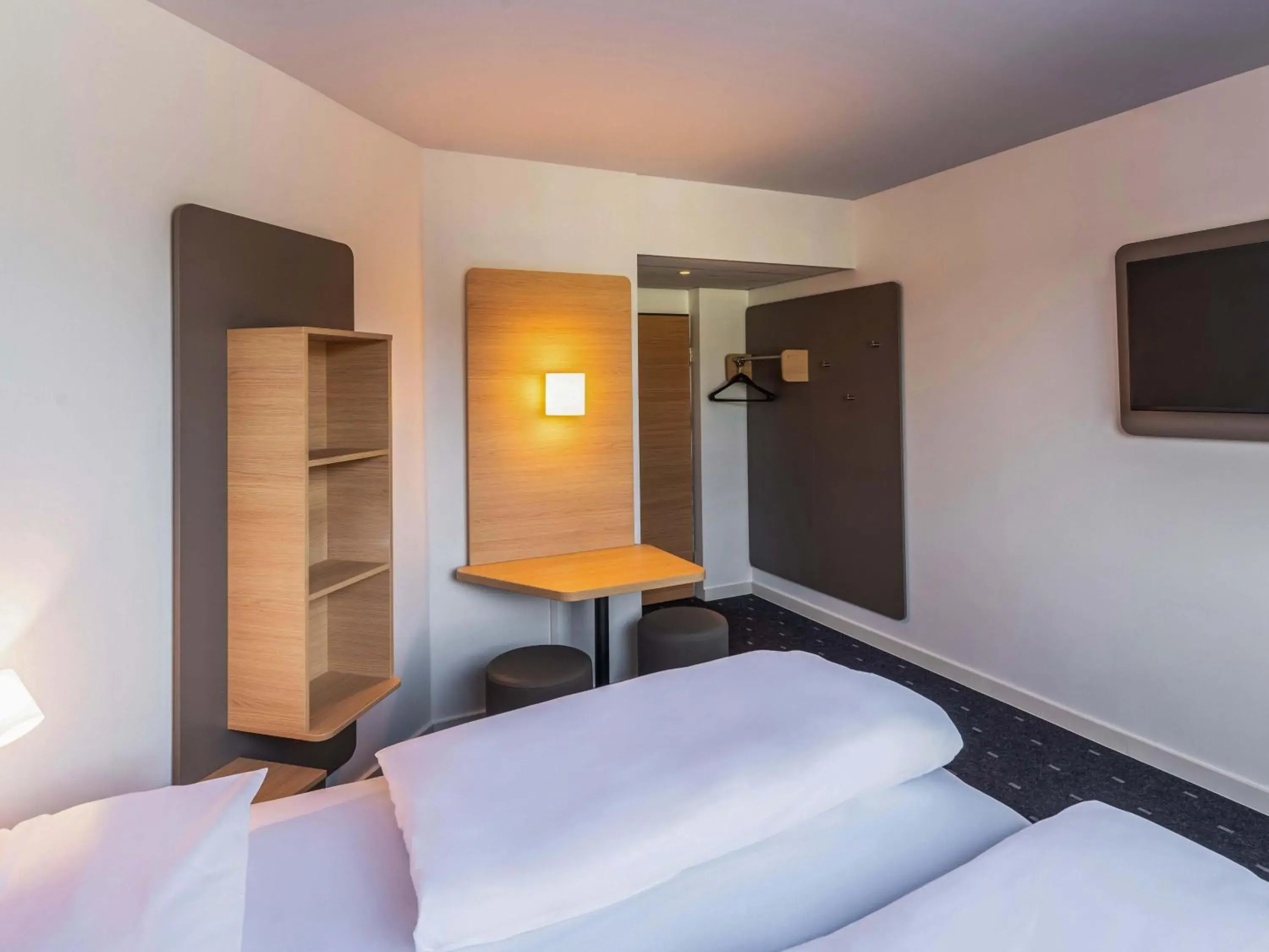 Twin Room in B&B HOTEL Aachen City-Ost Twin Room in B&B HOTEL Aachen City-Ost