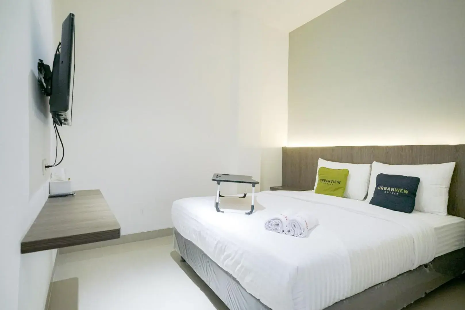Sans Hotel Max Living Cengkareng Sans Hotel Max Living Cengkareng