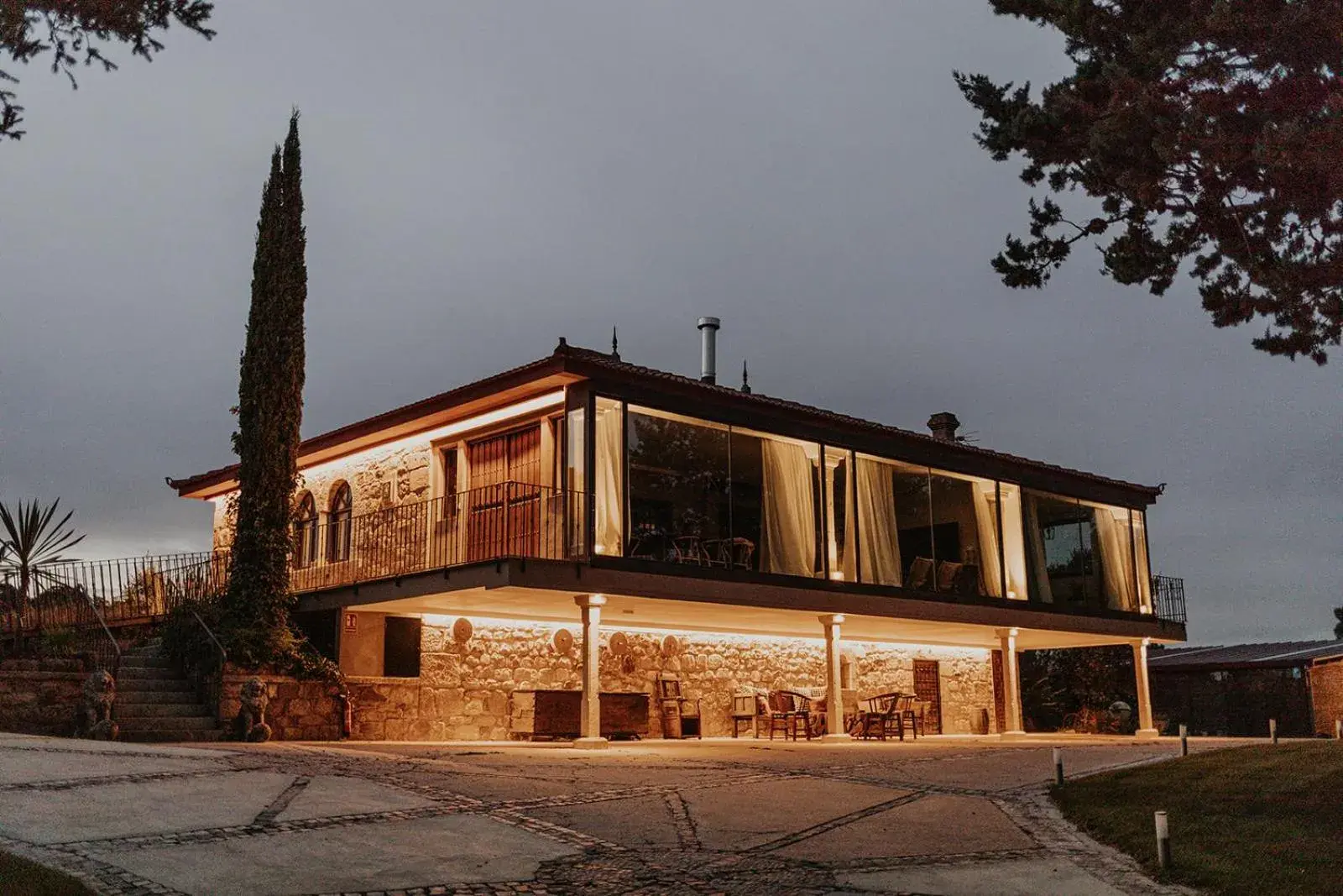 Five-Bedroom House in Noctis Hotel Five-Bedroom House in Noctis Hotel