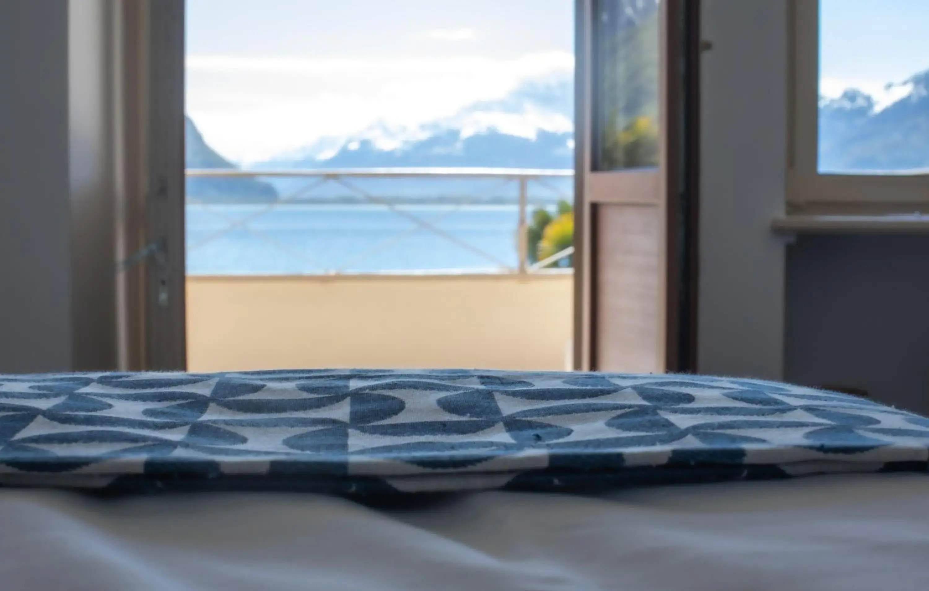 Panoramic Junior Suite, Terrasse and Lake view in La Villa Panoramic Junior Suite, Terrasse and Lake view in La Villa