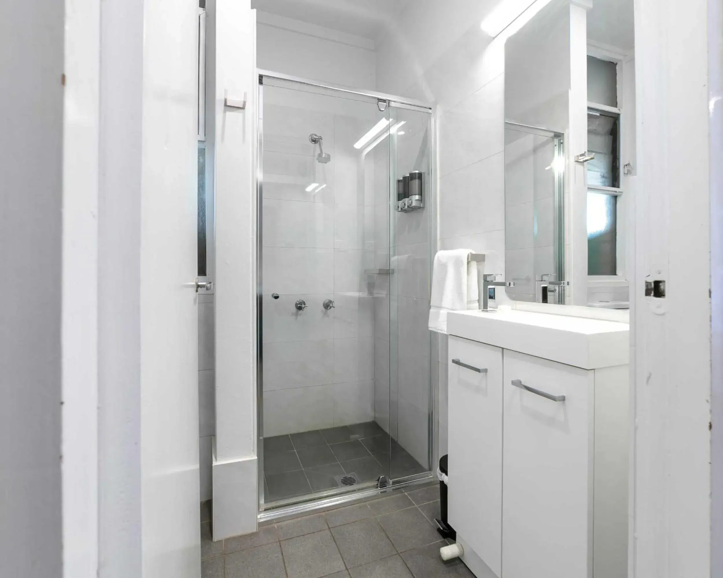 Triple Room in Tahmoor Inn Triple Room in Tahmoor Inn