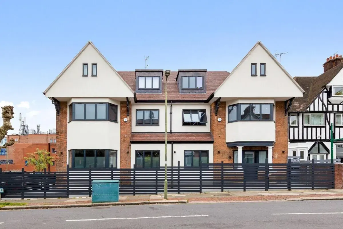 Stylish Studio Apt By Stay Smart Short Lets & Serviced Accommodation Woodstock With Free WiFi Stylish Studio Apt By Stay Smart Short Lets & Serviced Accommodation Woodstock With Free WiFi